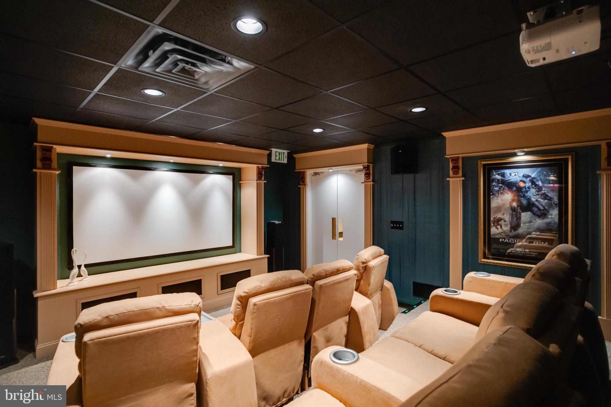 ROCKAWAY BEACH - Residential