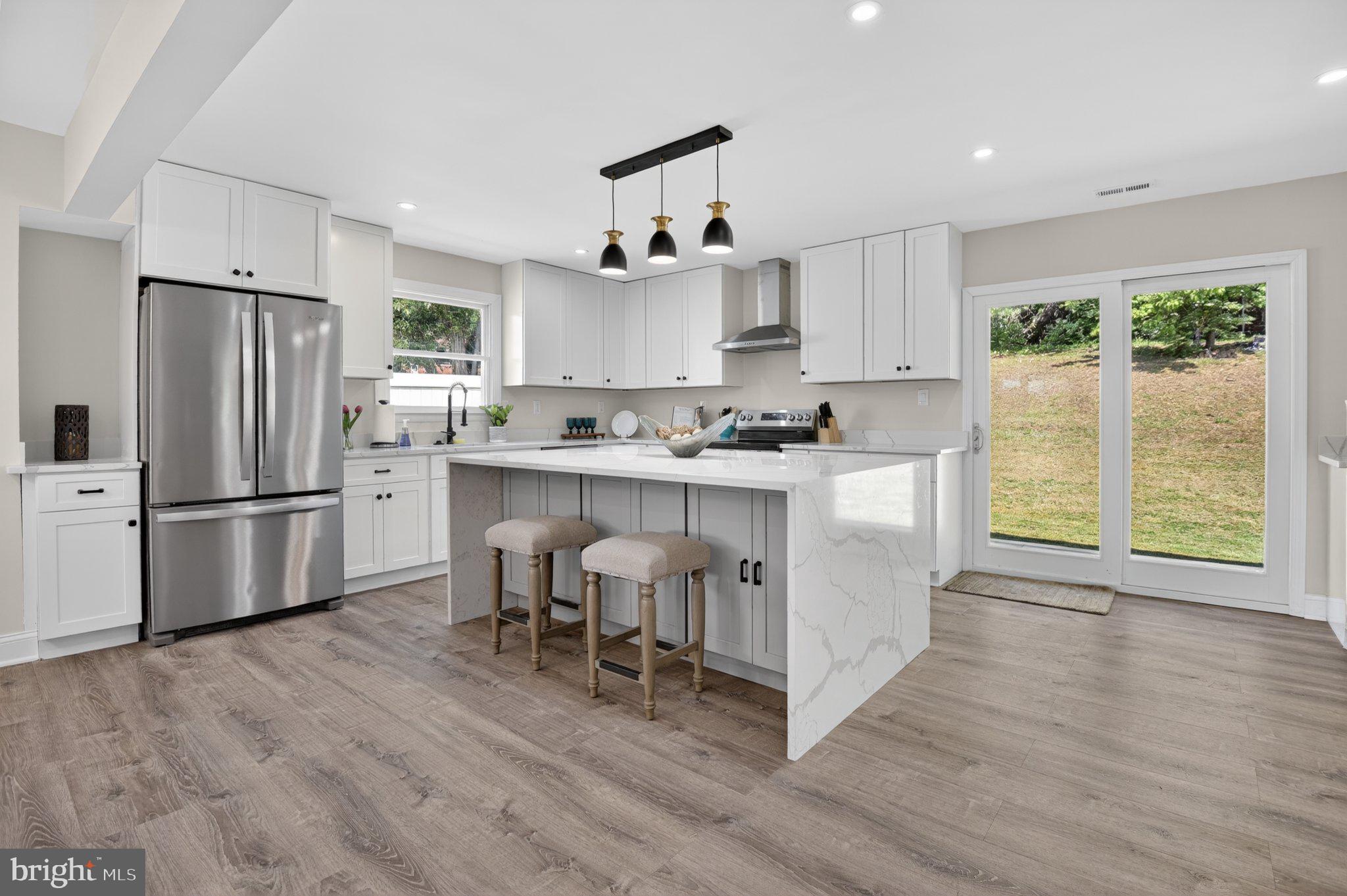 WHEATON FOREST - Residential