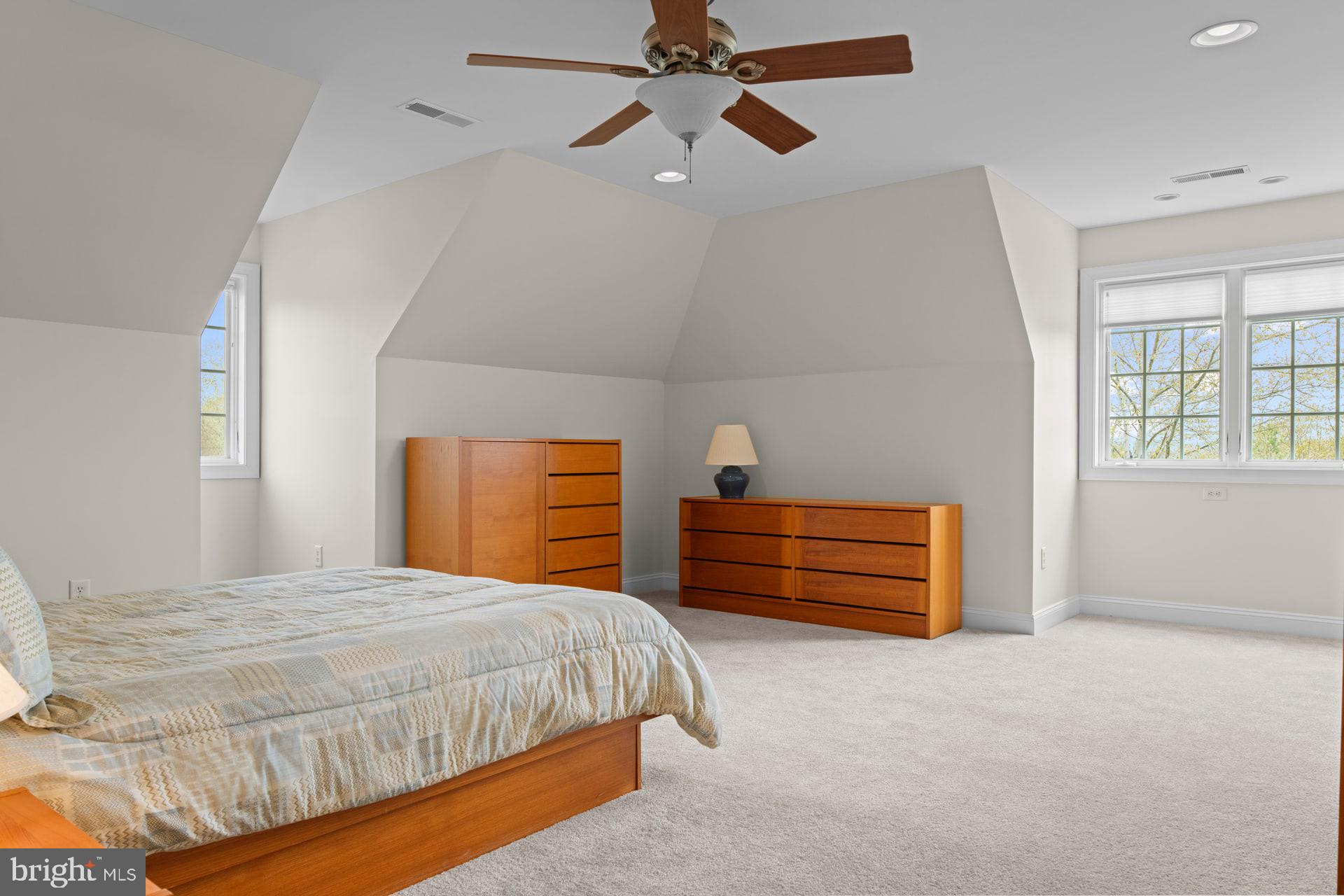 SAGE MDWS AT PIDCOCK - Residential