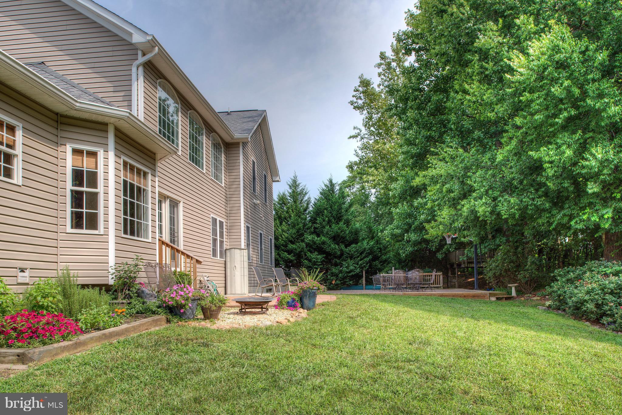 RIVER CLUB ESTATES - Residential