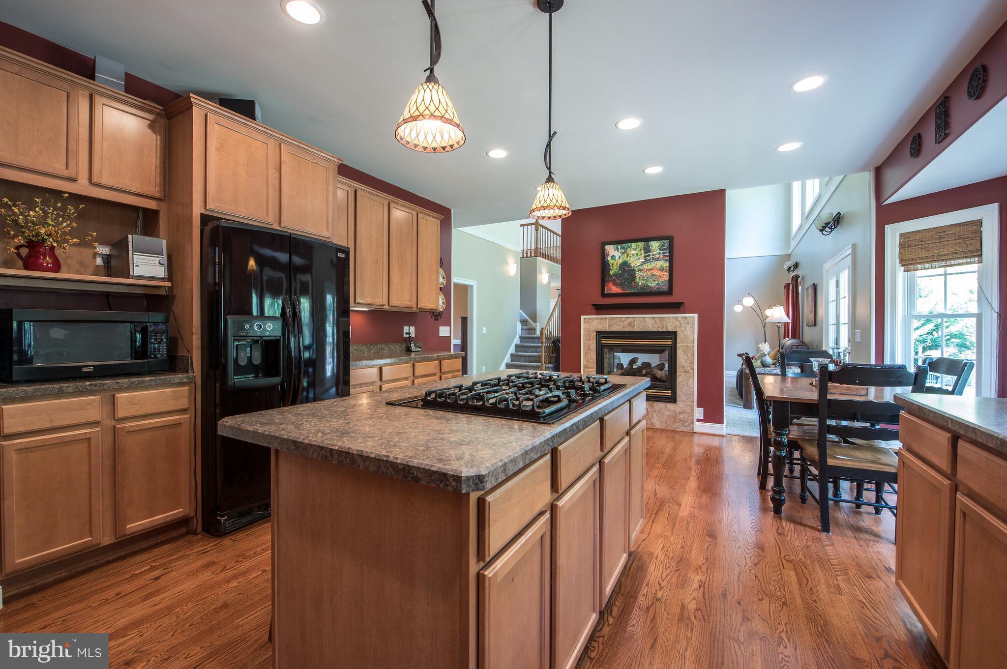 RIVER CLUB ESTATES - Residential