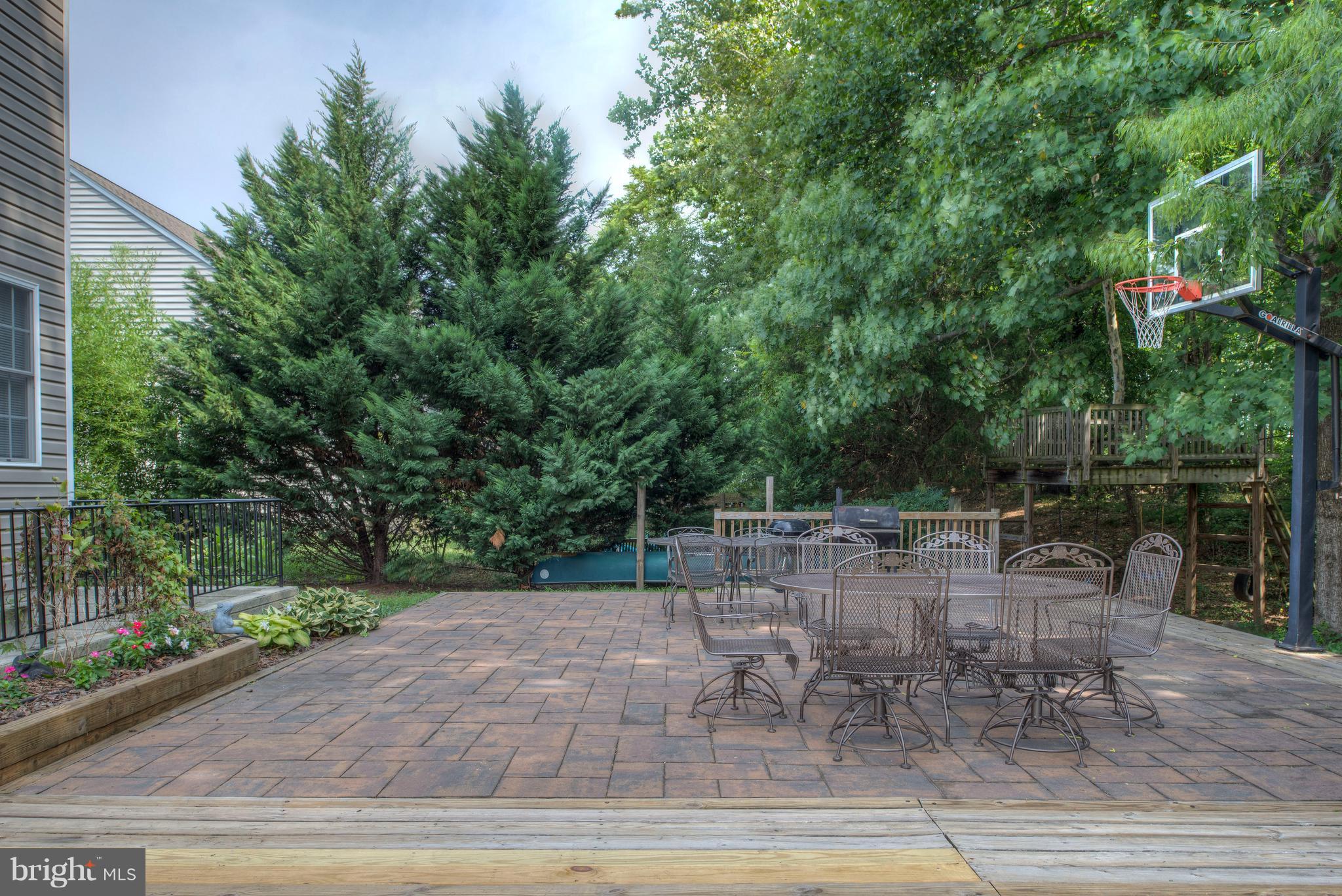 RIVER CLUB ESTATES - Residential