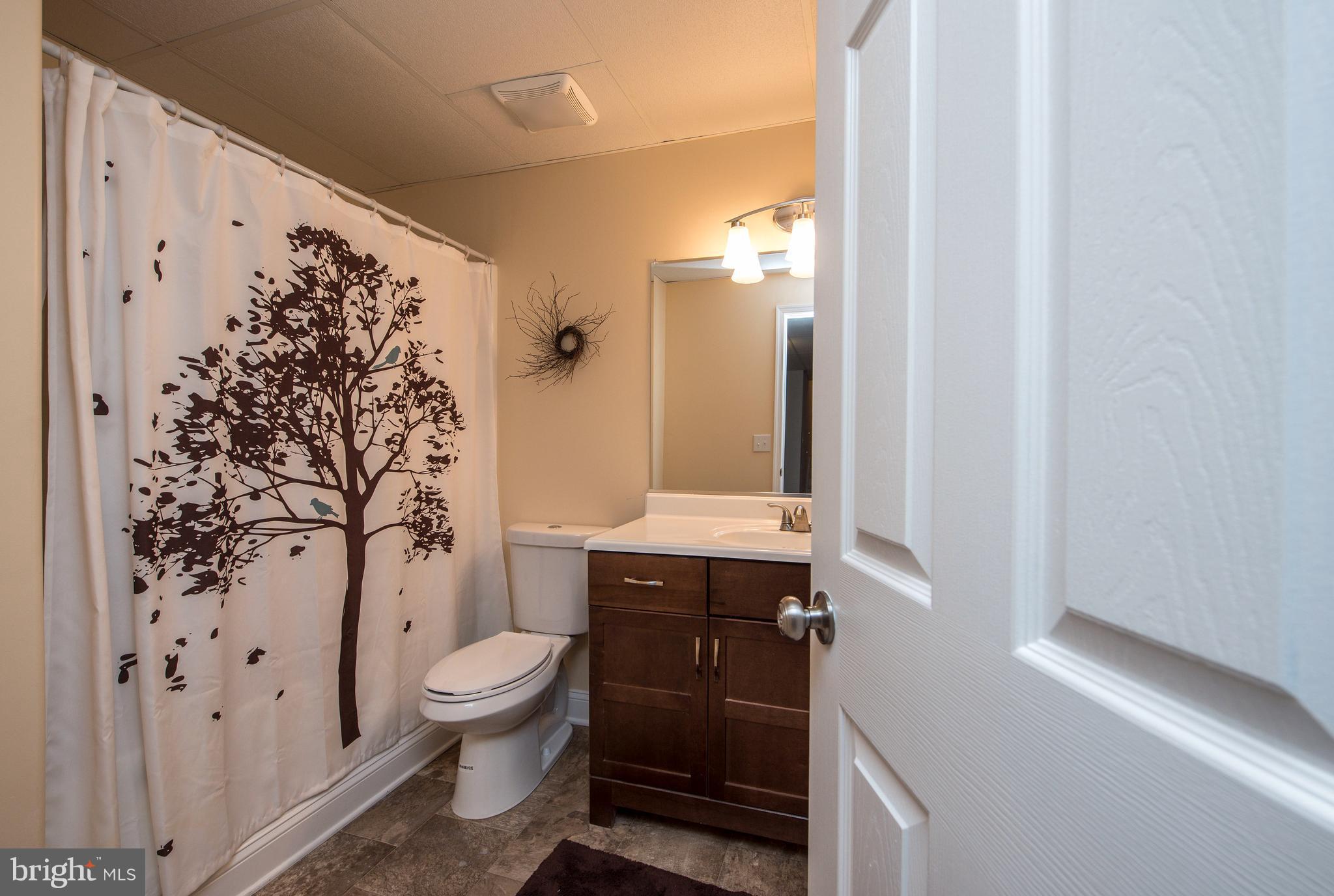 RIVER CLUB ESTATES - Residential