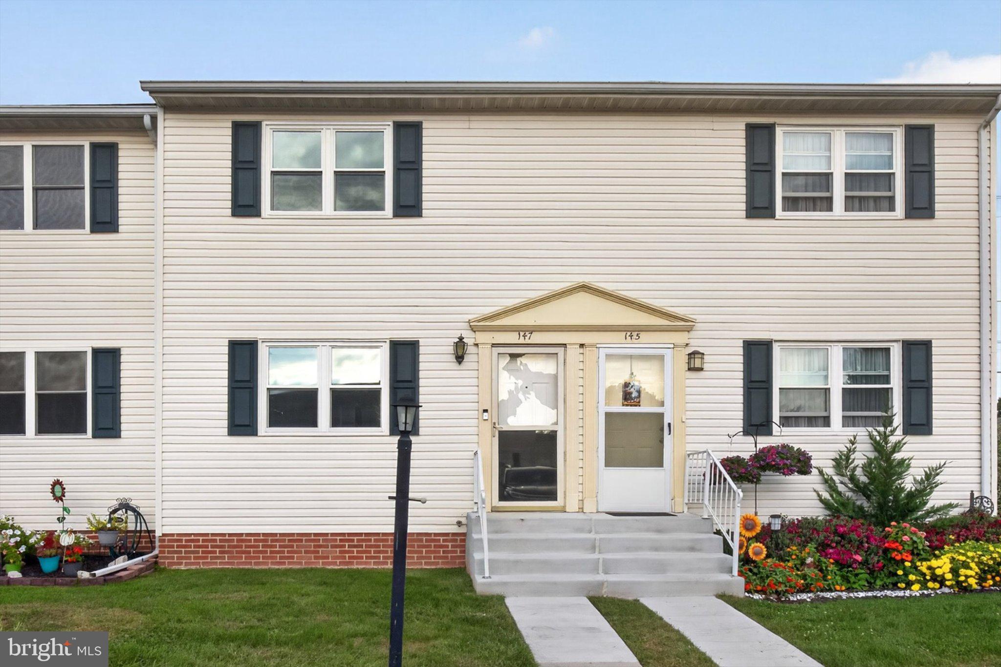 147 CENTER STREET 147