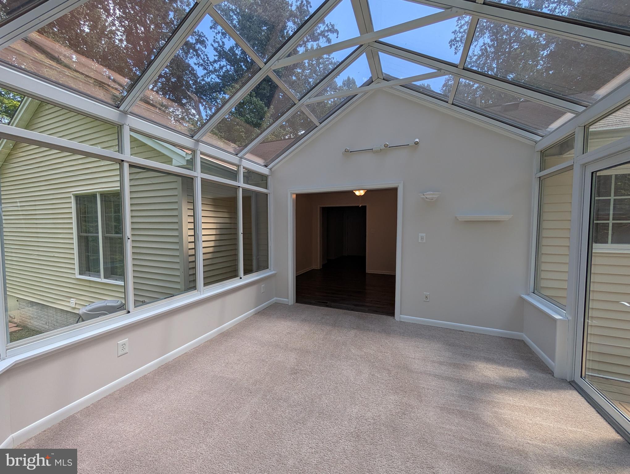 HIGH KNOB - Residential Lease