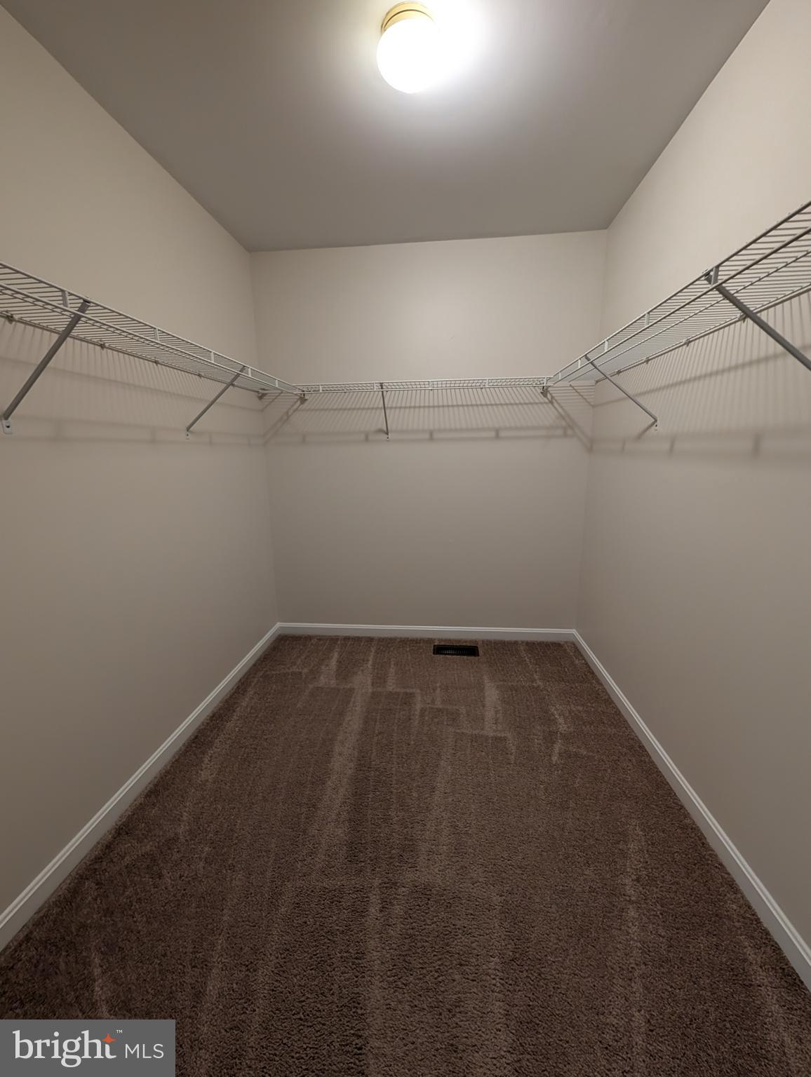 HIGH KNOB - Residential Lease