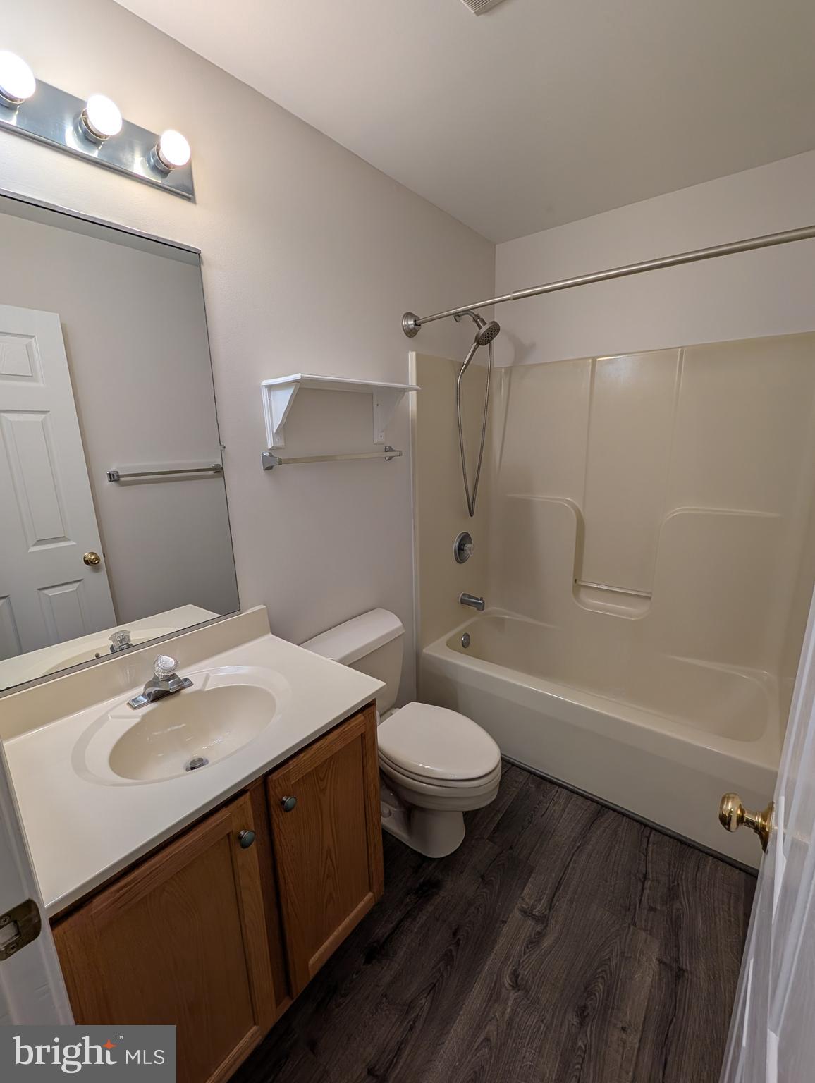 HIGH KNOB - Residential Lease