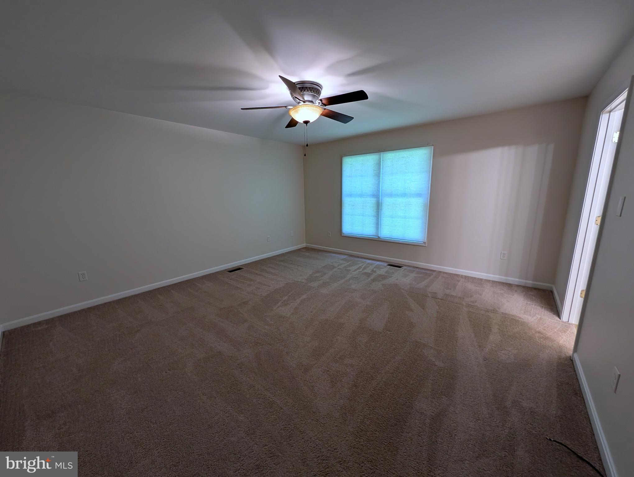 HIGH KNOB - Residential Lease