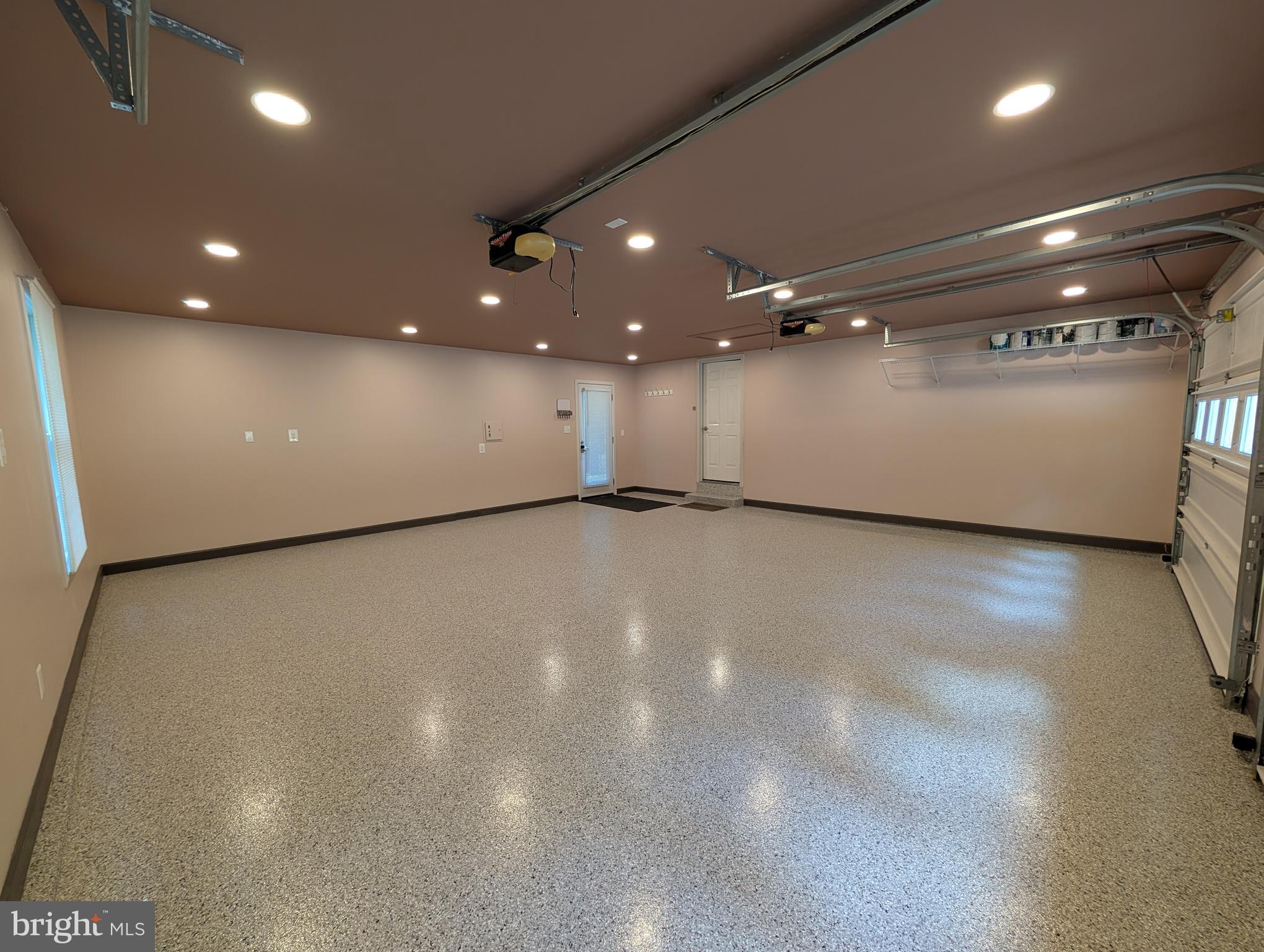 HIGH KNOB - Residential Lease