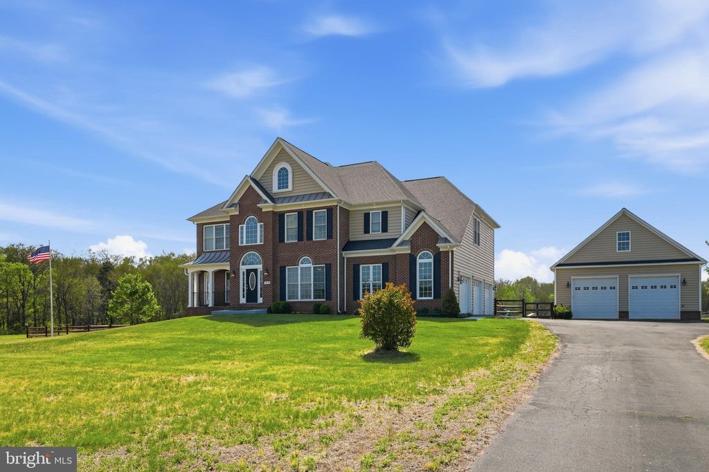 Photo of 12830 Slate Bridge Court, NOKESVILLE, VA 20181 (MLS # VAPW2117808)