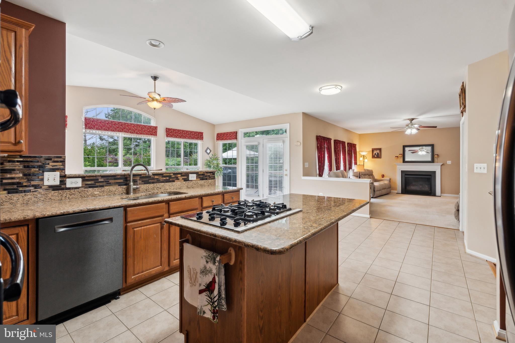 BARRETTS CROSSING - Residential