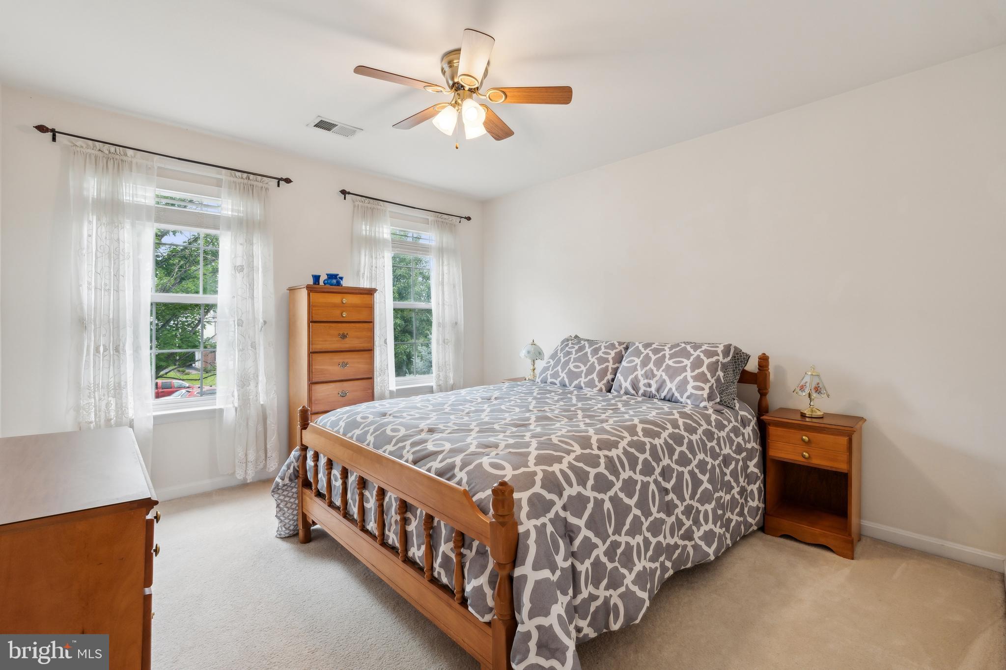 BARRETTS CROSSING - Residential