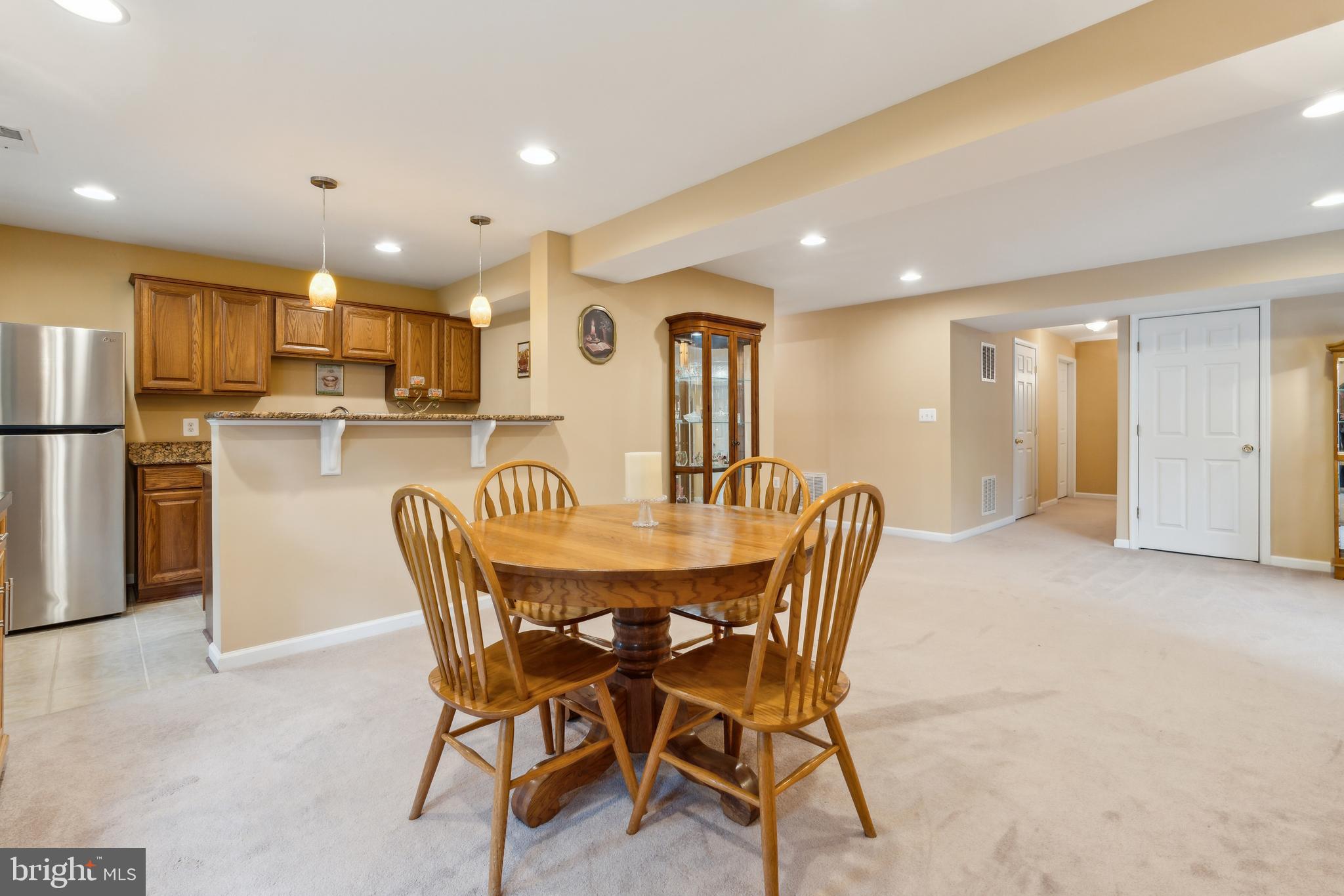 BARRETTS CROSSING - Residential