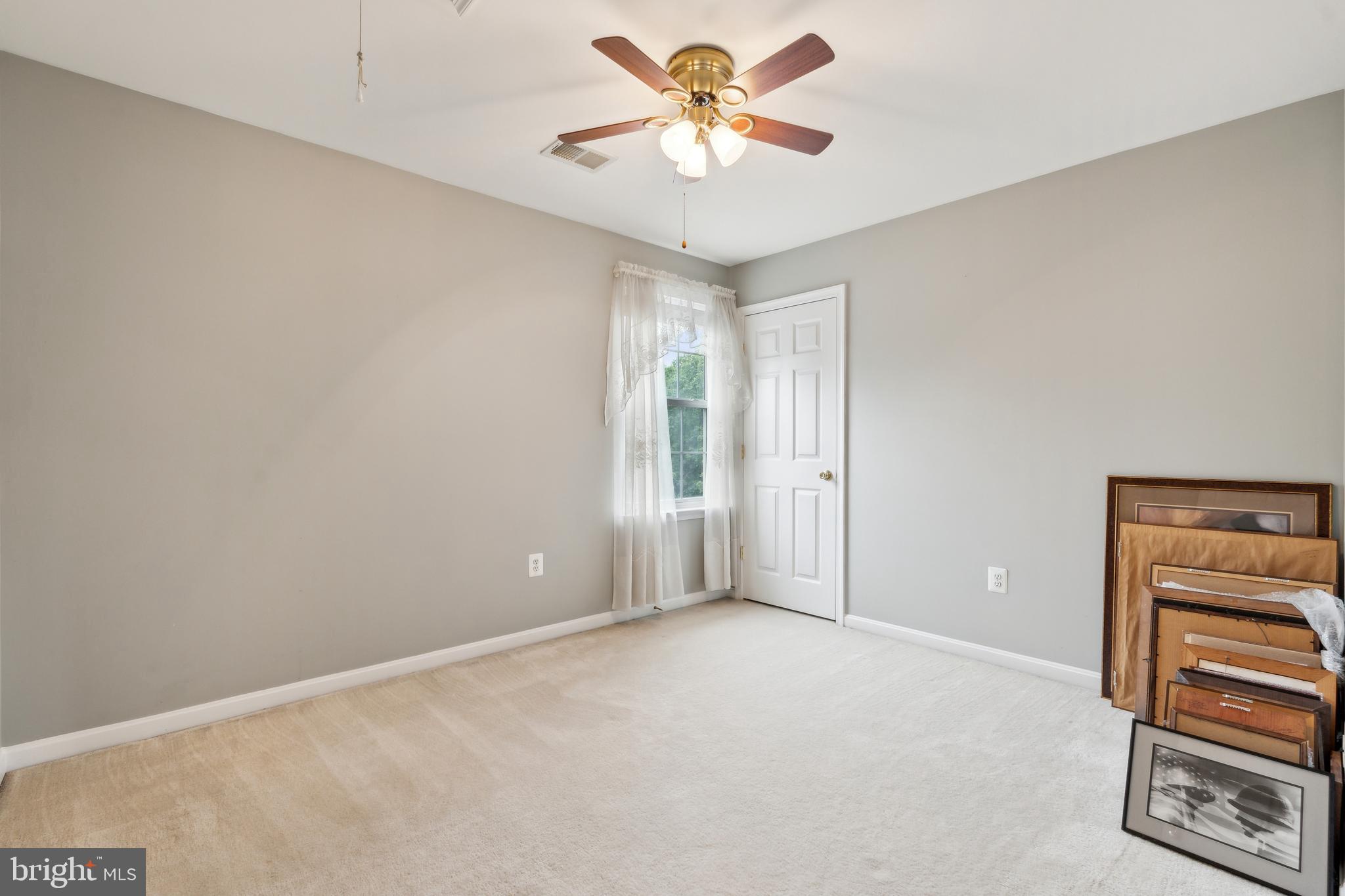 BARRETTS CROSSING - Residential