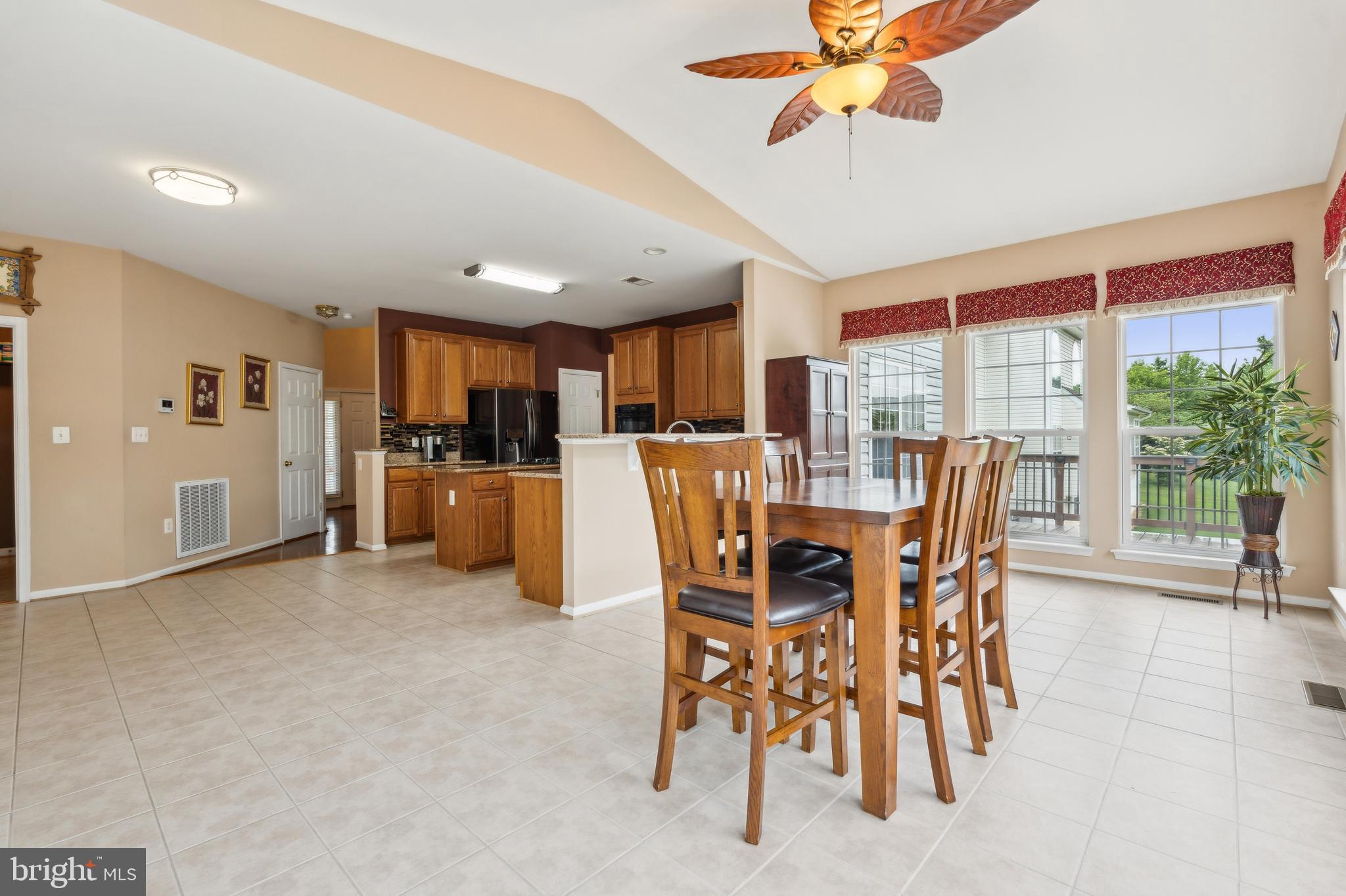 BARRETTS CROSSING - Residential