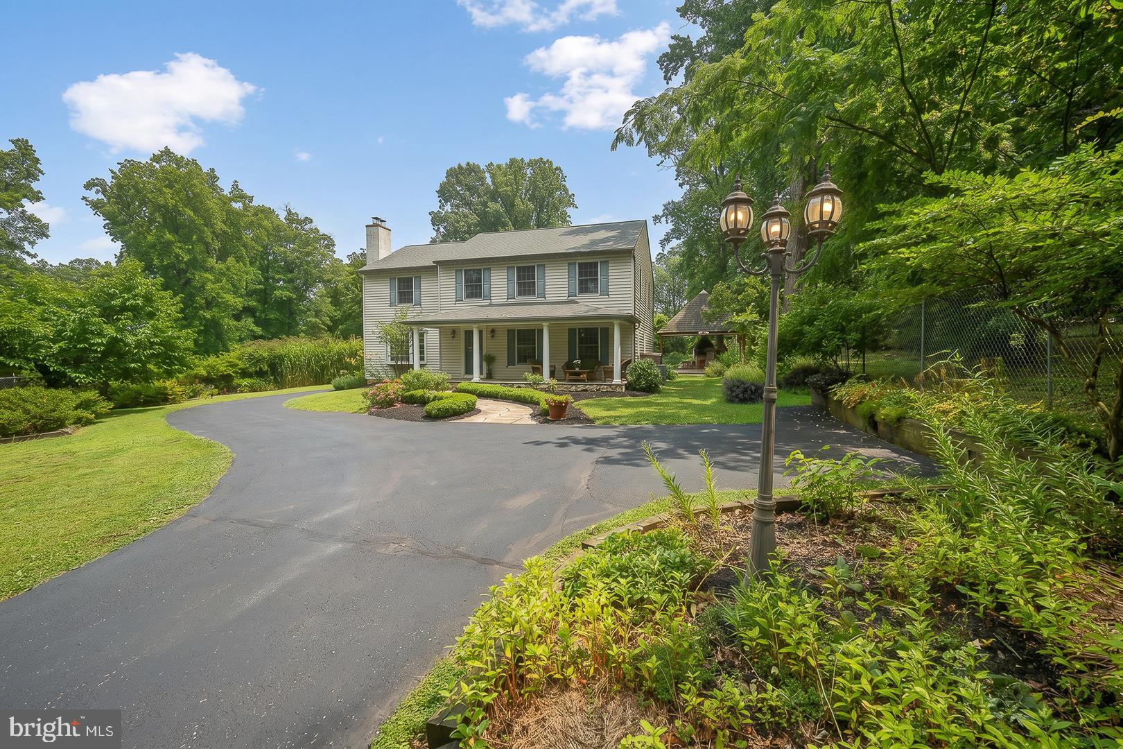 2608 CHARLESTOWN ROAD