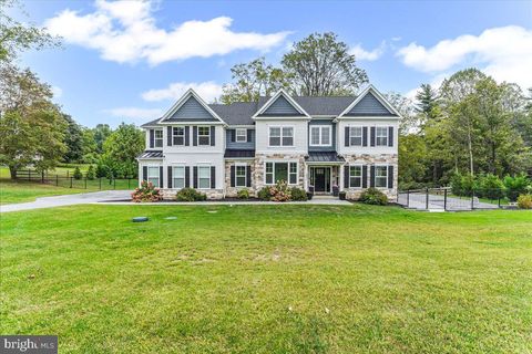1051 GLEN HALL ROAD KENNETT SQUARE PA 19348