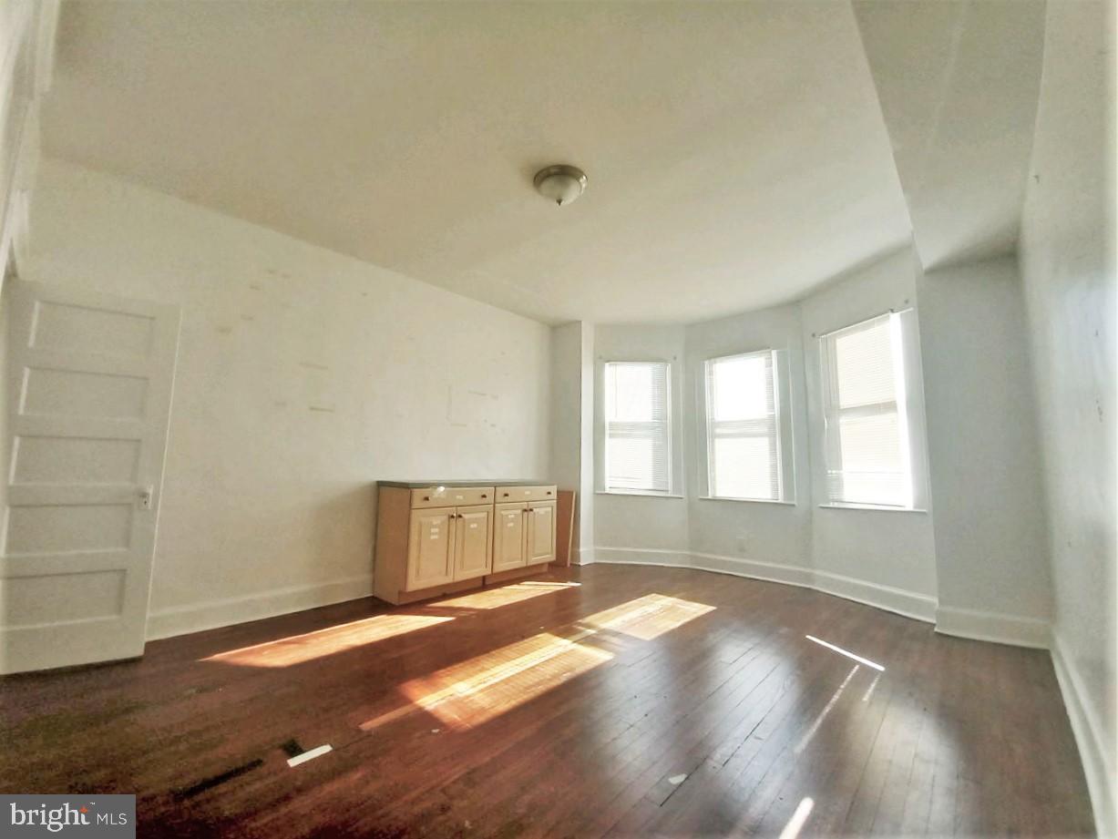 BELAIR-EDISON - Residential Lease