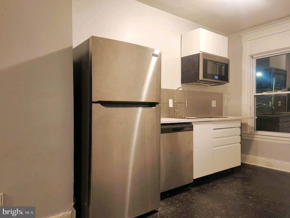 BELAIR-EDISON - Residential Lease