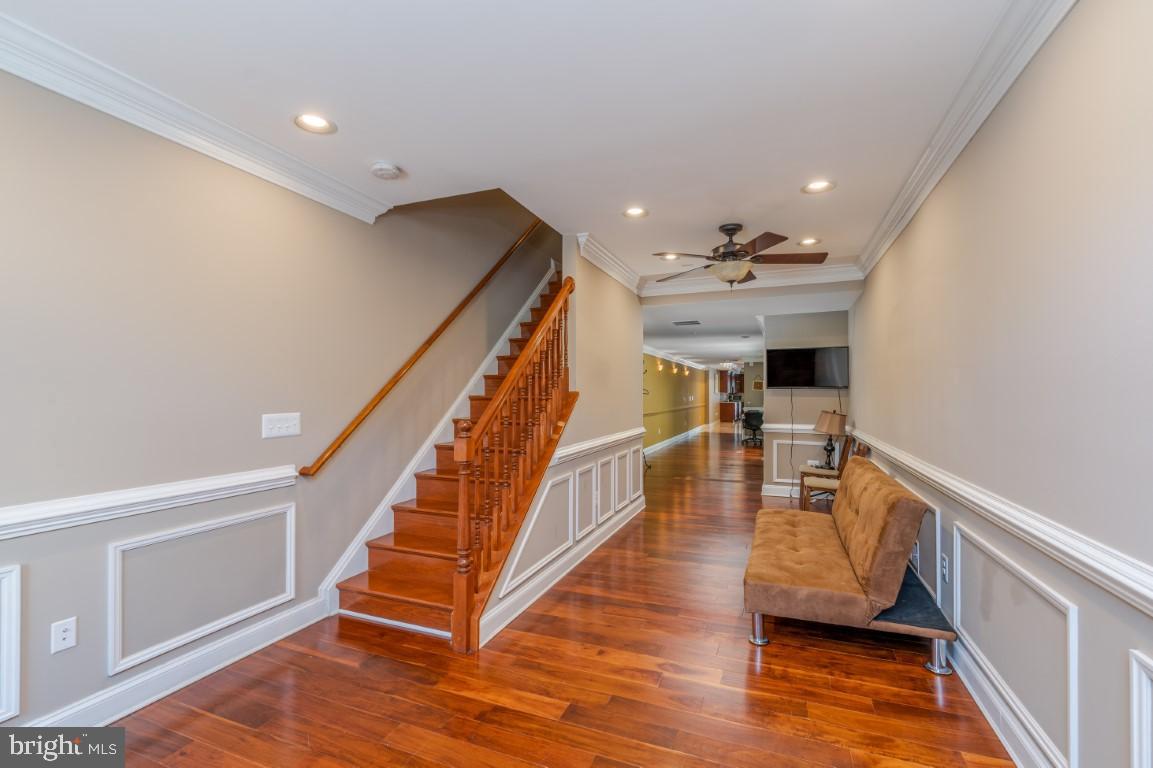 LITTLE ITALY - Residential Lease