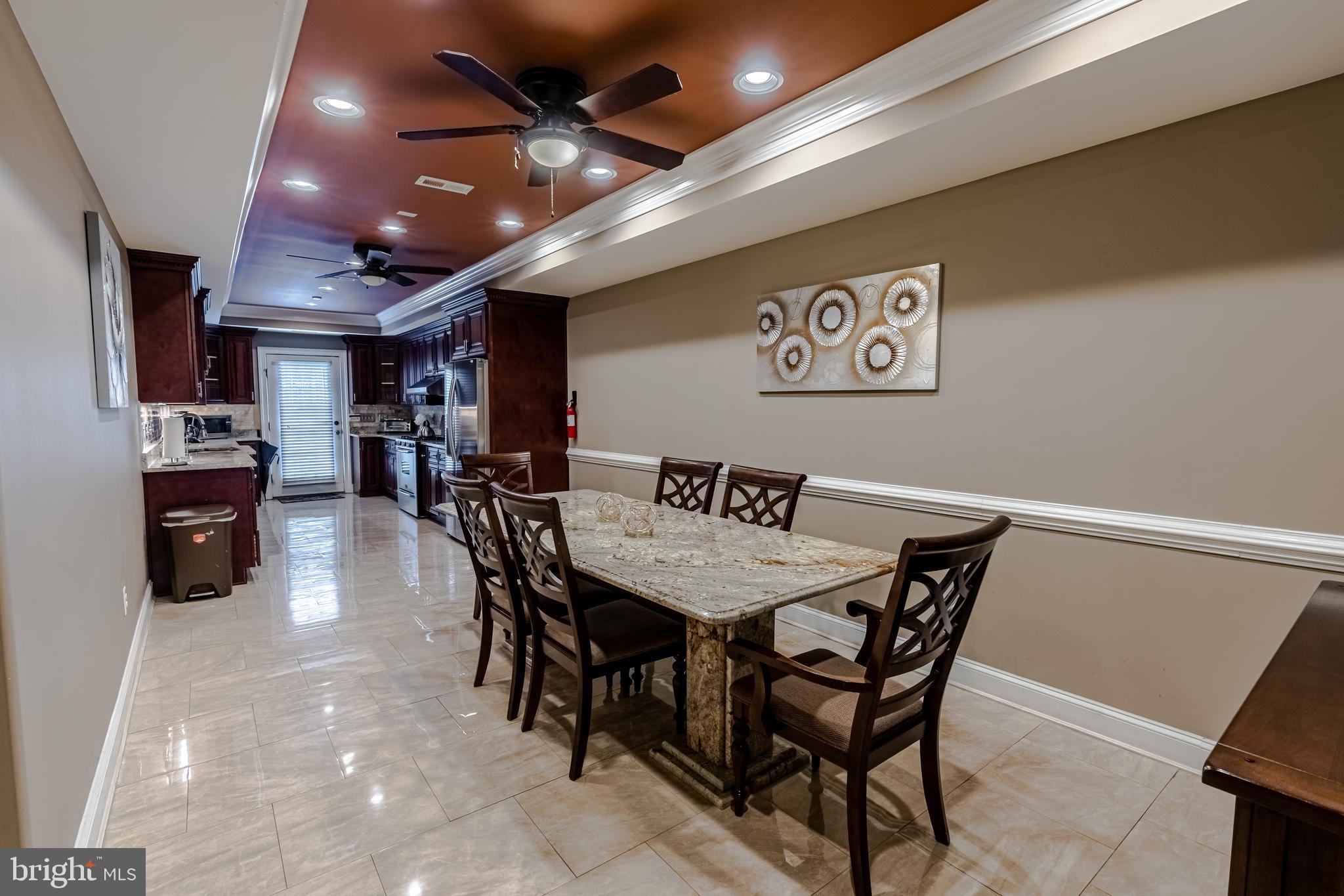 LITTLE ITALY - Residential Lease