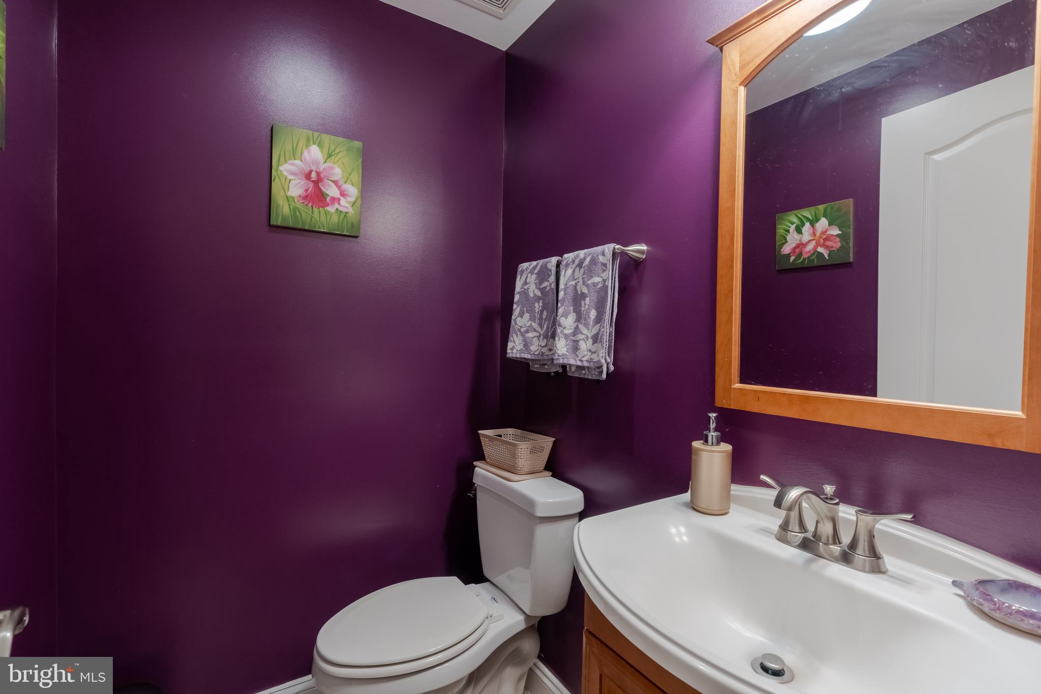 LITTLE ITALY - Residential Lease