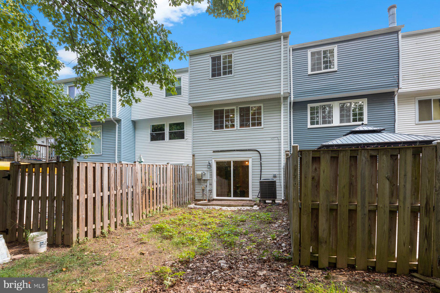 NEWINGTON COMMONS - Residential