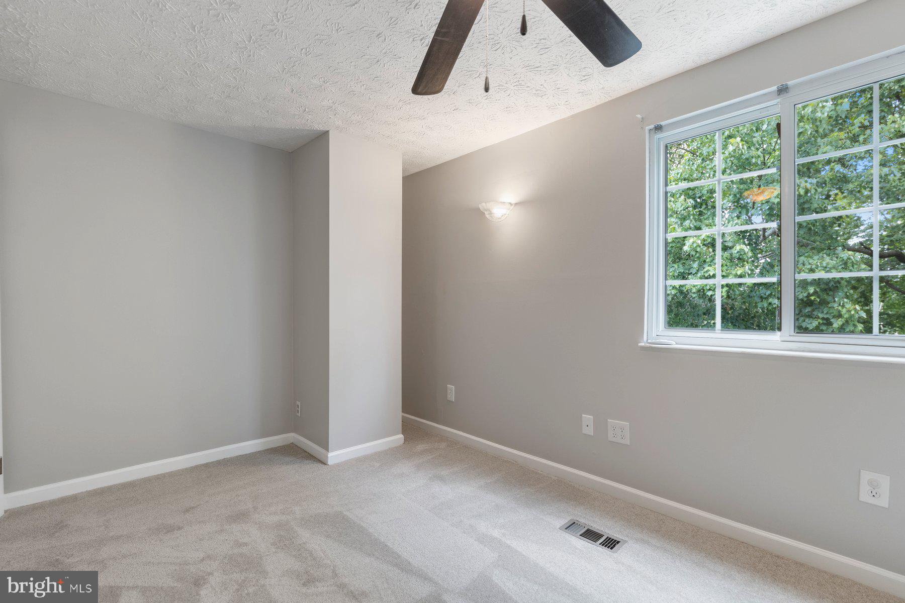 NEWINGTON COMMONS - Residential