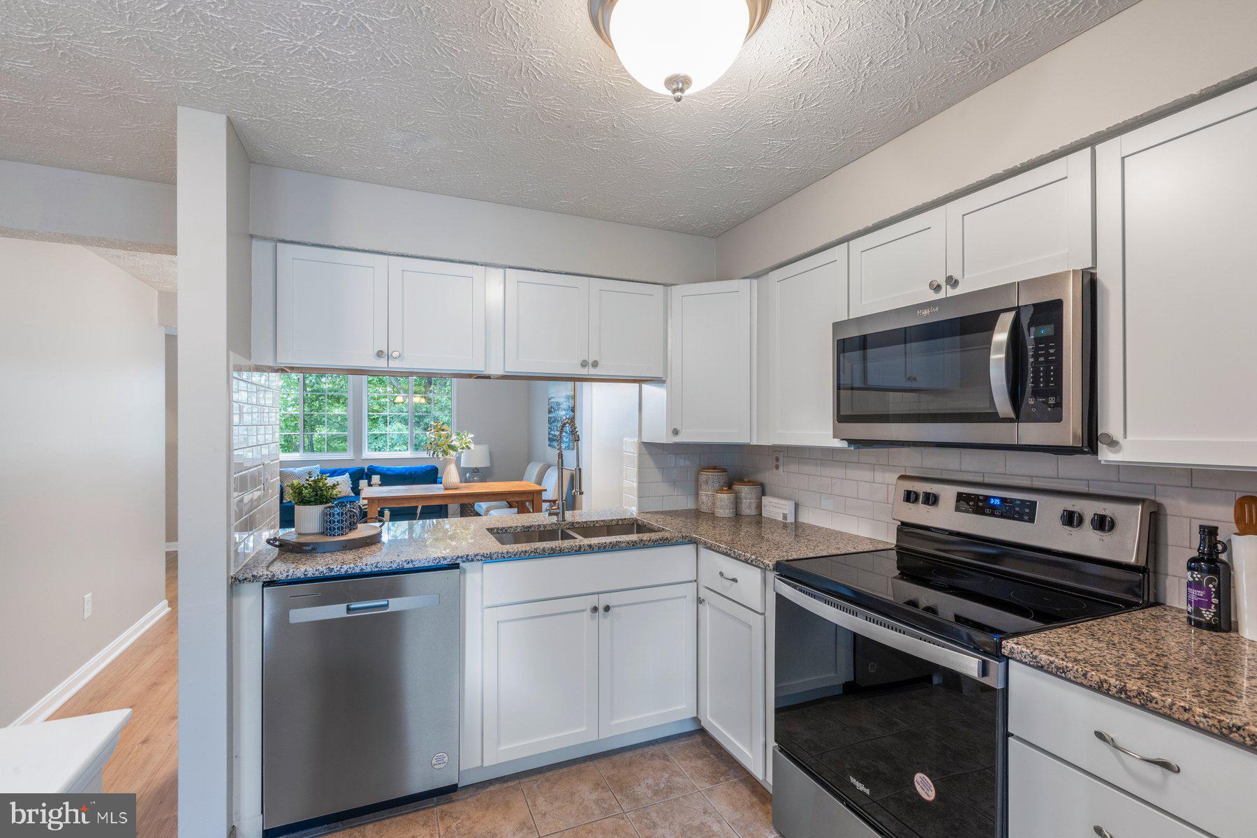 NEWINGTON COMMONS - Residential