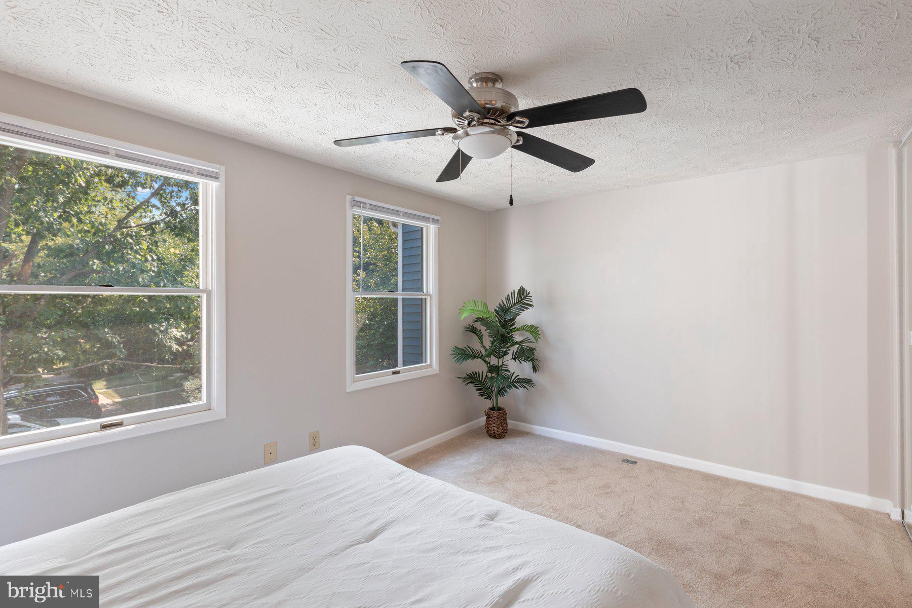 NEWINGTON COMMONS - Residential