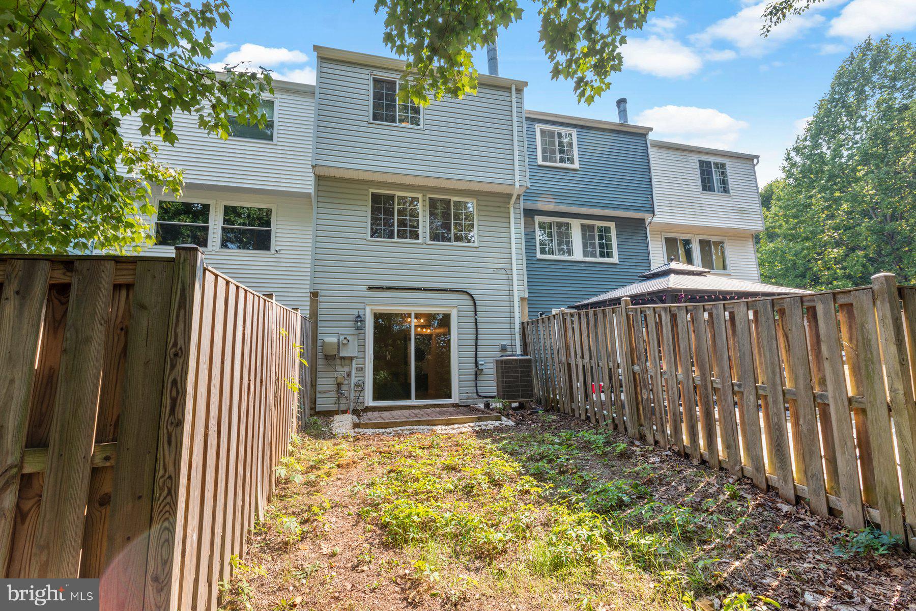 NEWINGTON COMMONS - Residential