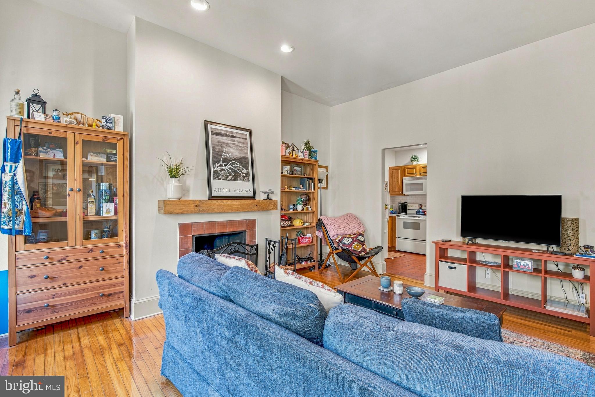 1130 SPRUCE STREET 2A