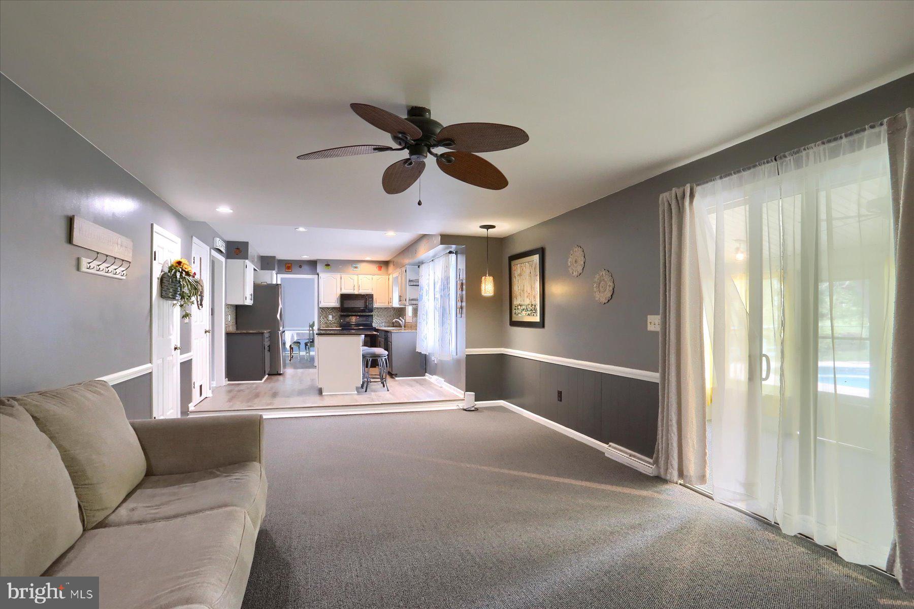 DEIMLER MANOR - Residential