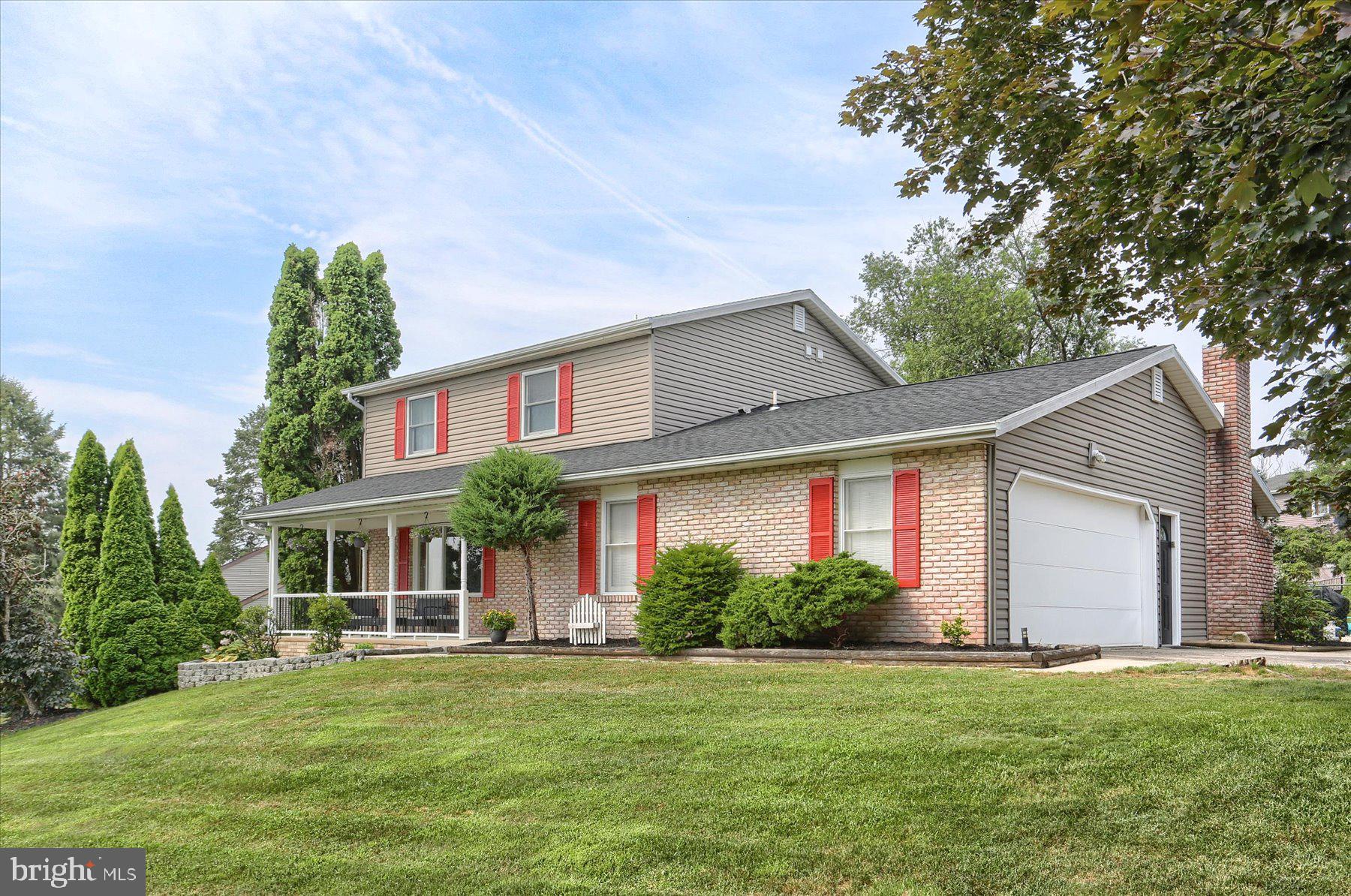 DEIMLER MANOR - Residential