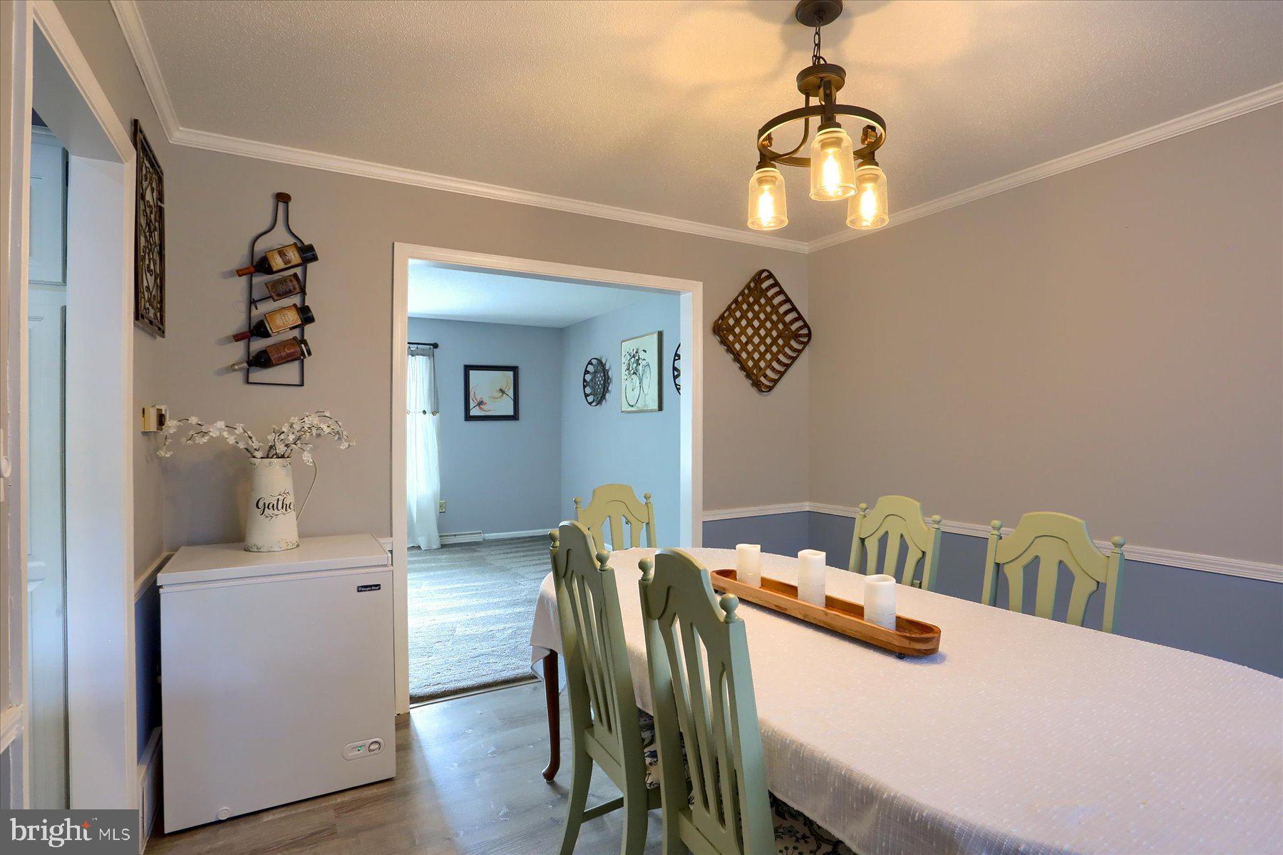 DEIMLER MANOR - Residential