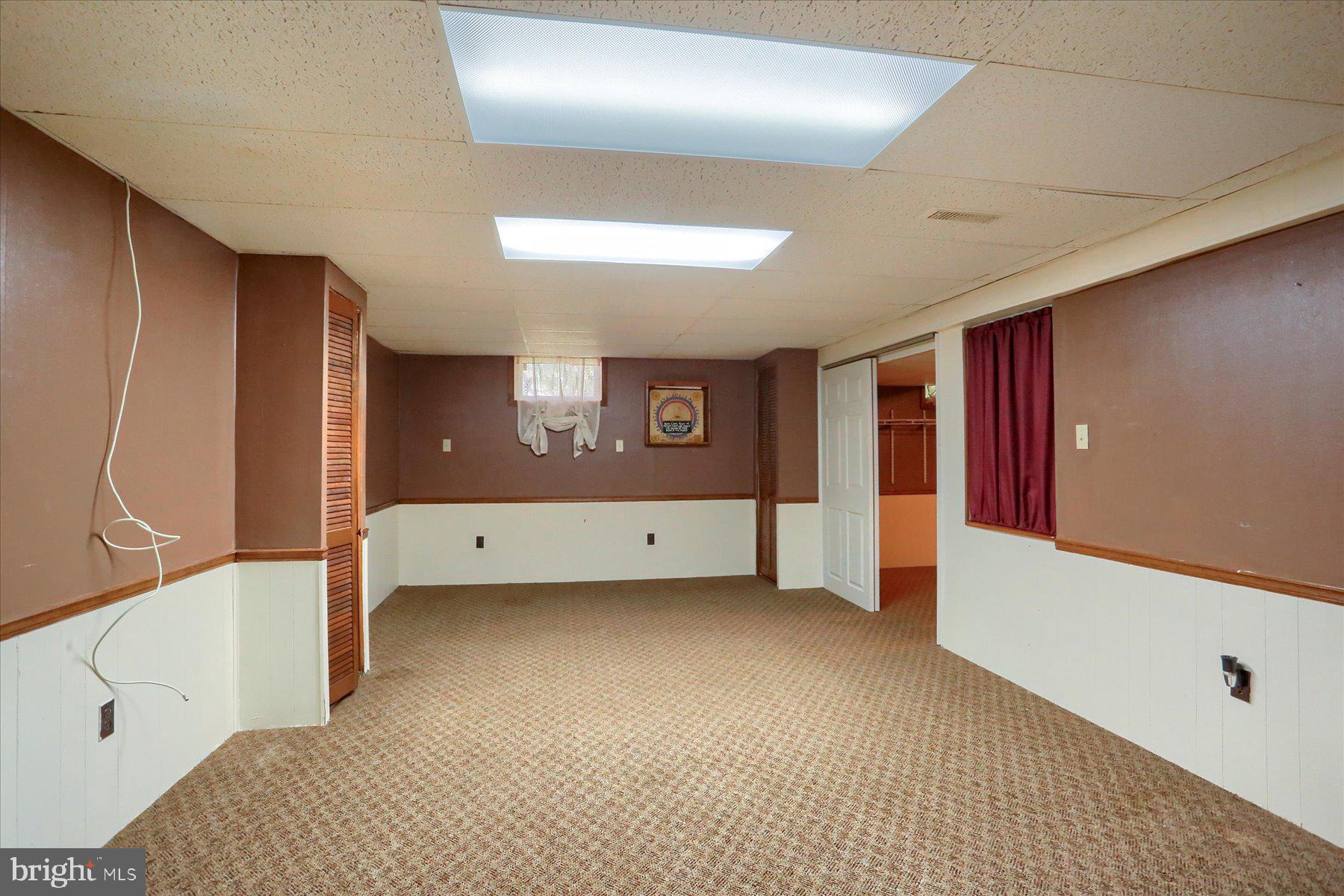 DEIMLER MANOR - Residential