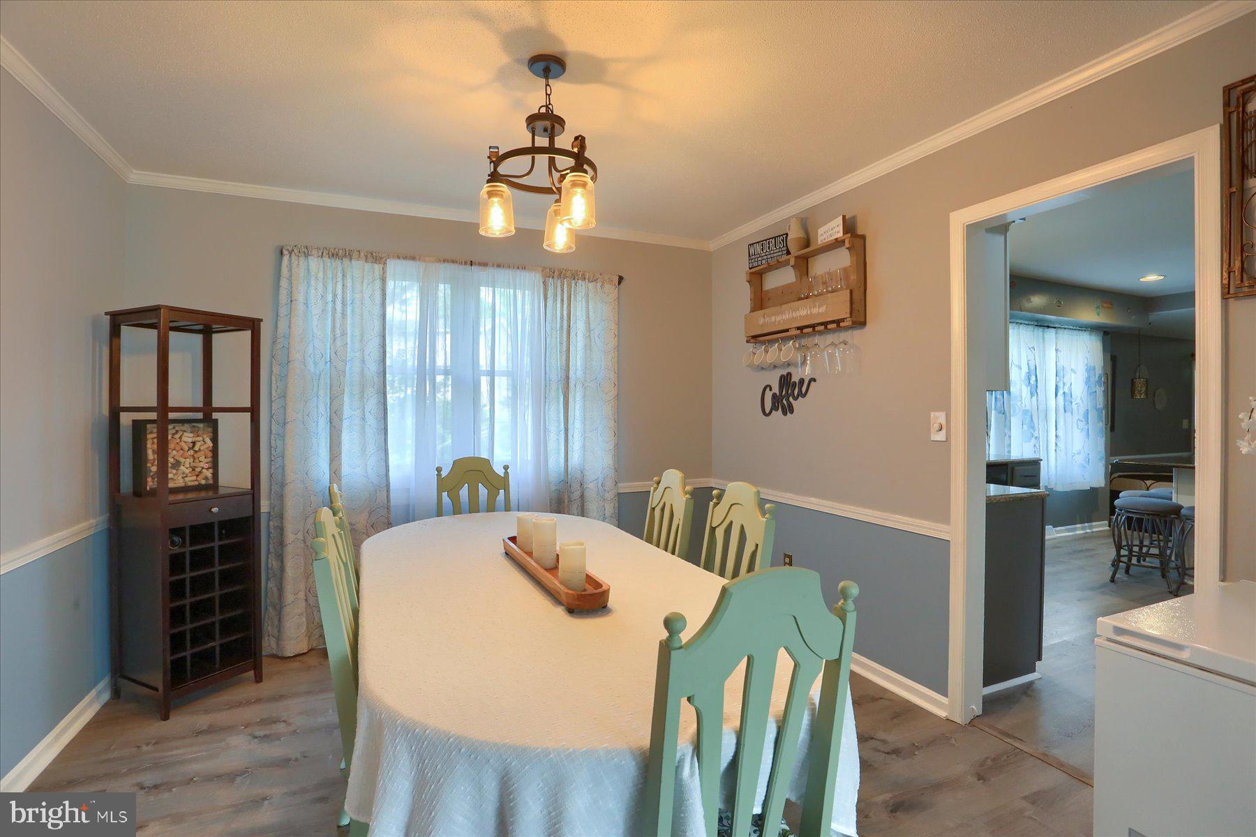 DEIMLER MANOR - Residential