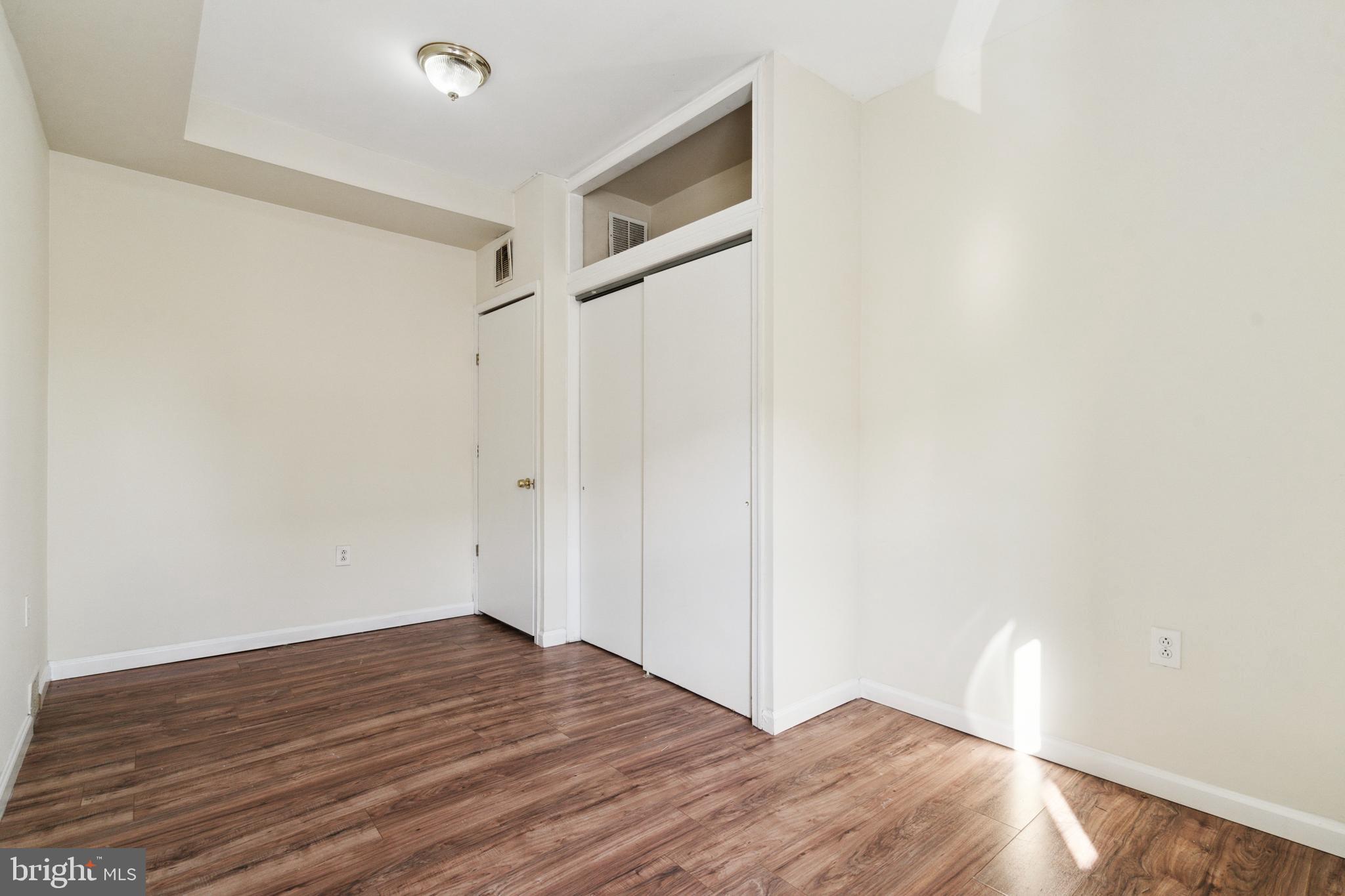 NEWBOLD - Commercial Sale