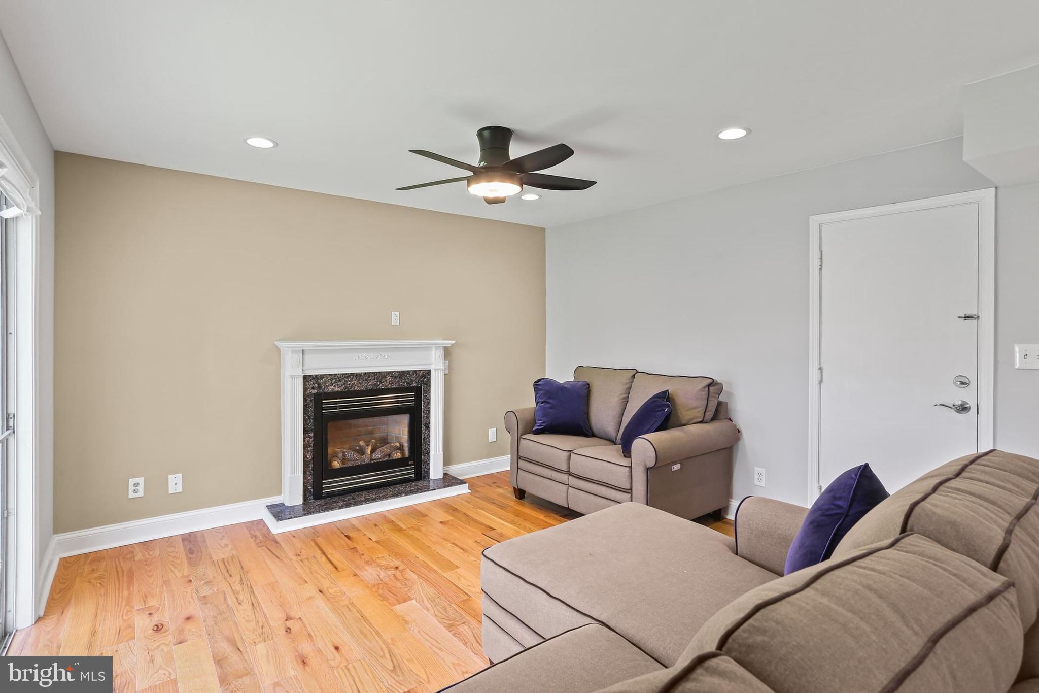 PARKVILLE - Residential