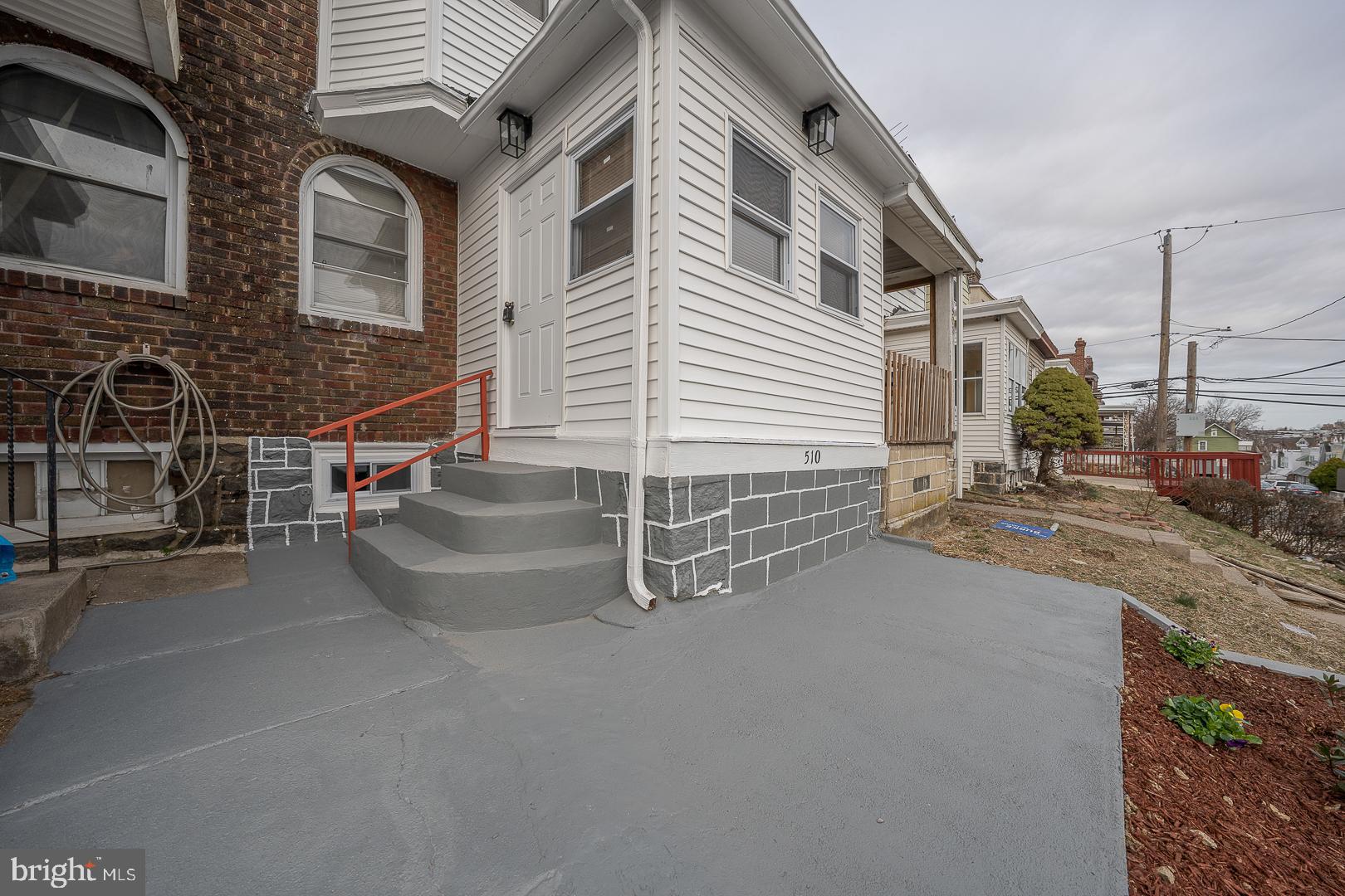 STONEHURST - Residential