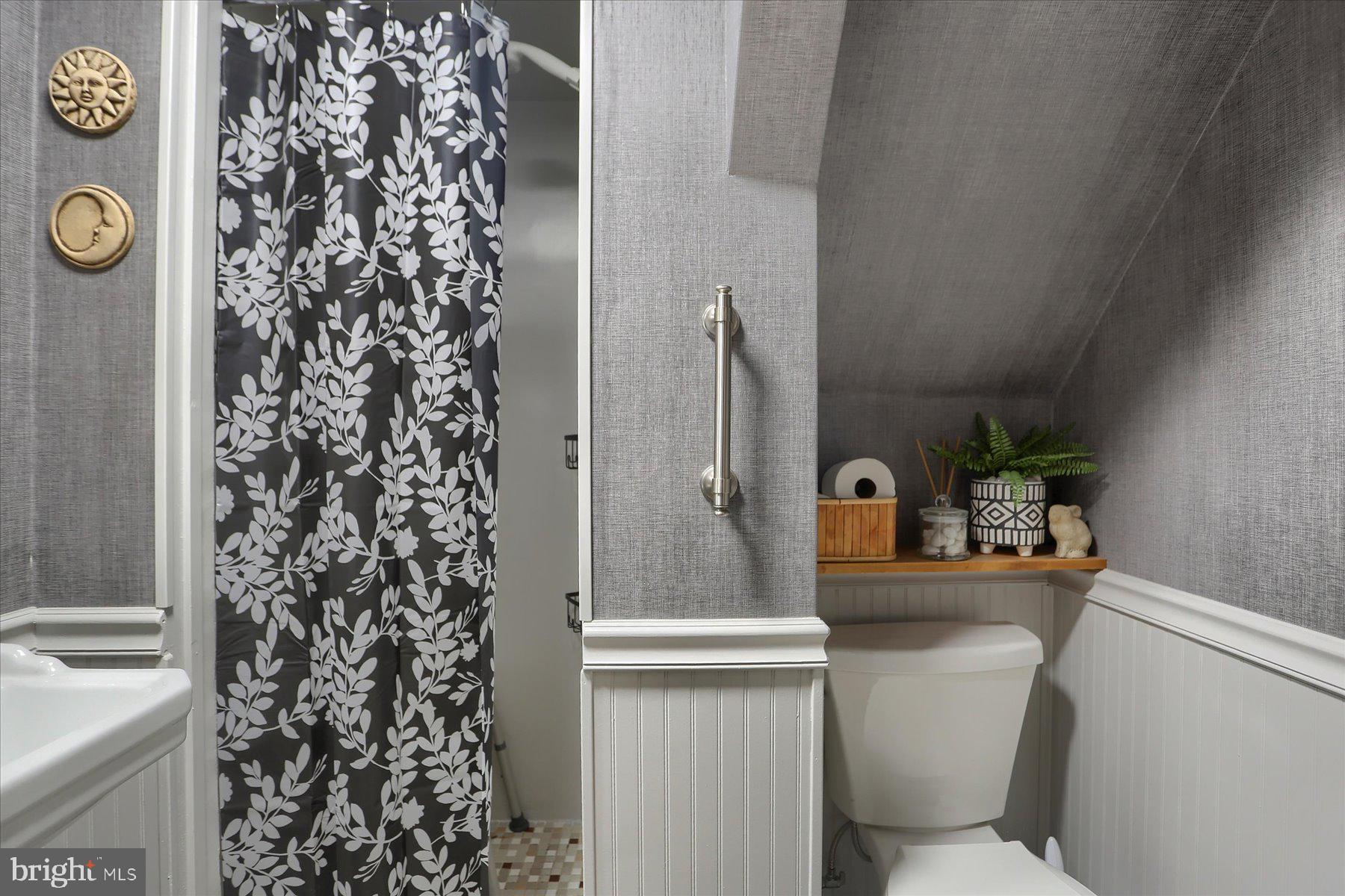 GREEN ACRES - Residential