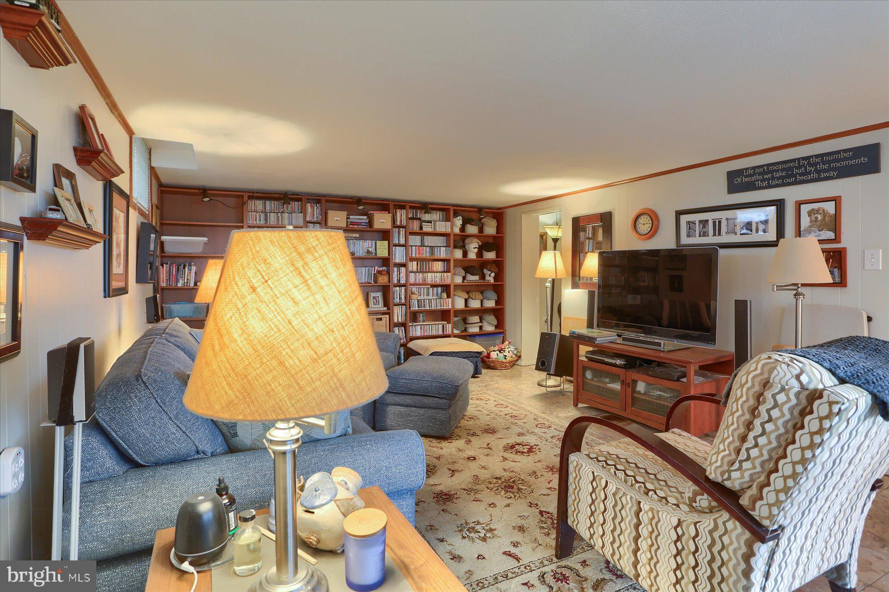 GREEN ACRES - Residential