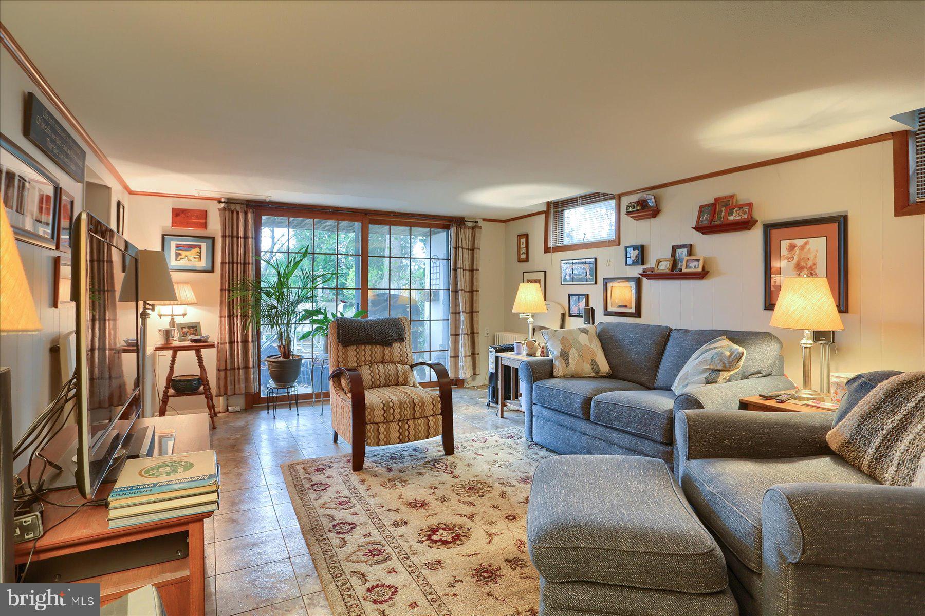 GREEN ACRES - Residential