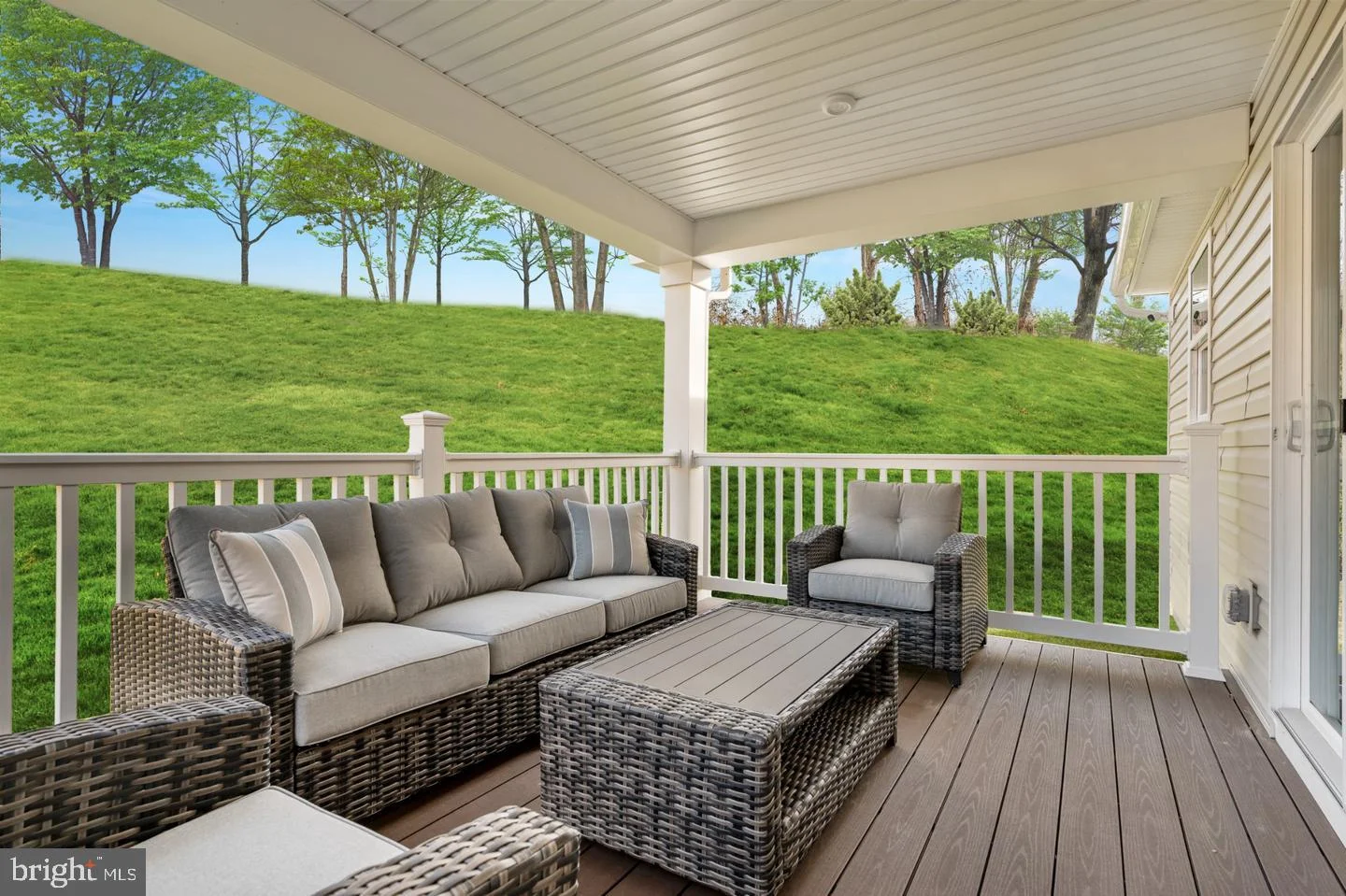 17430 Quickstream Drive, Hagerstown, MD 21740 photo 2
