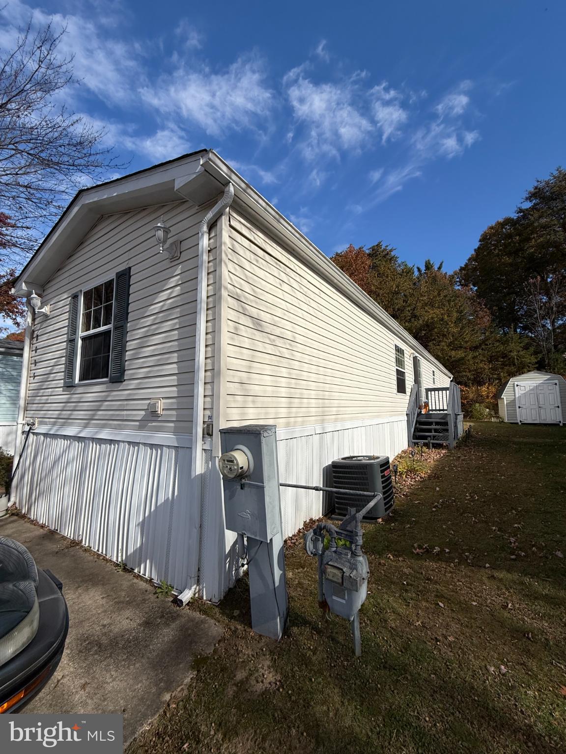 8023 FAIR BREEZE DRIVE