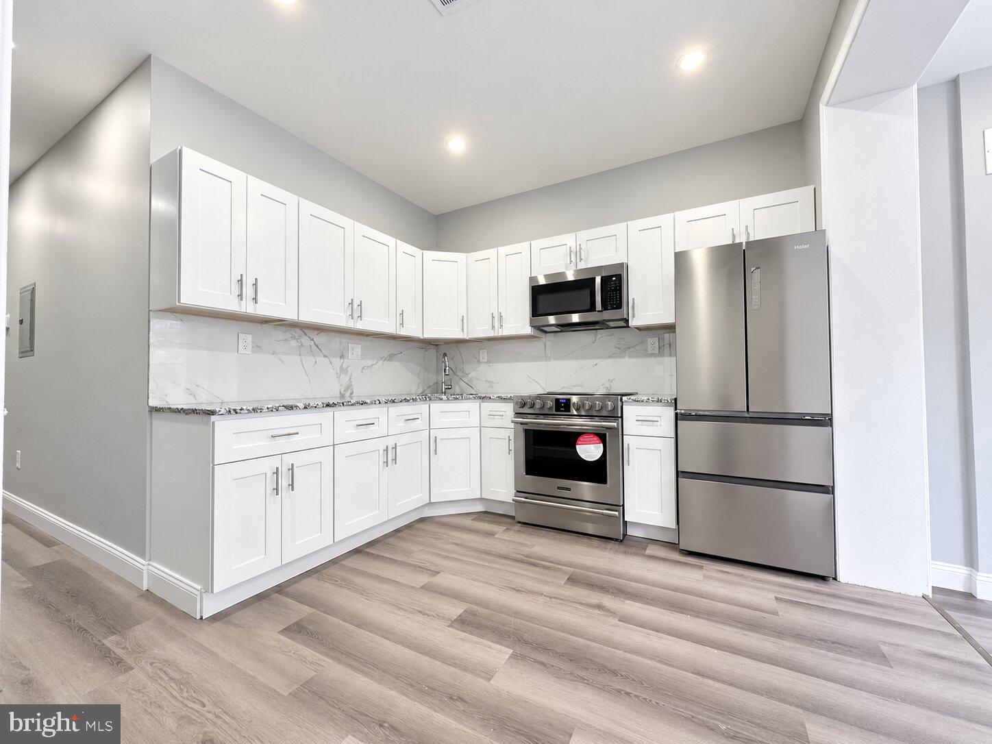 153 N 56TH STREET