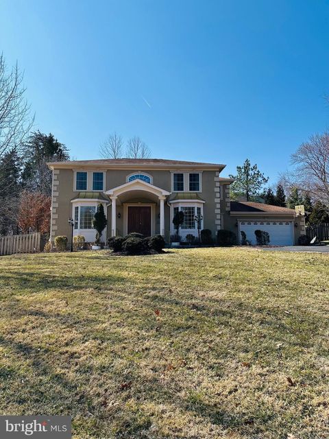 Photo of 6413 Divine Street, MCLEAN, VA 22101 (MLS # VAFX2294606)