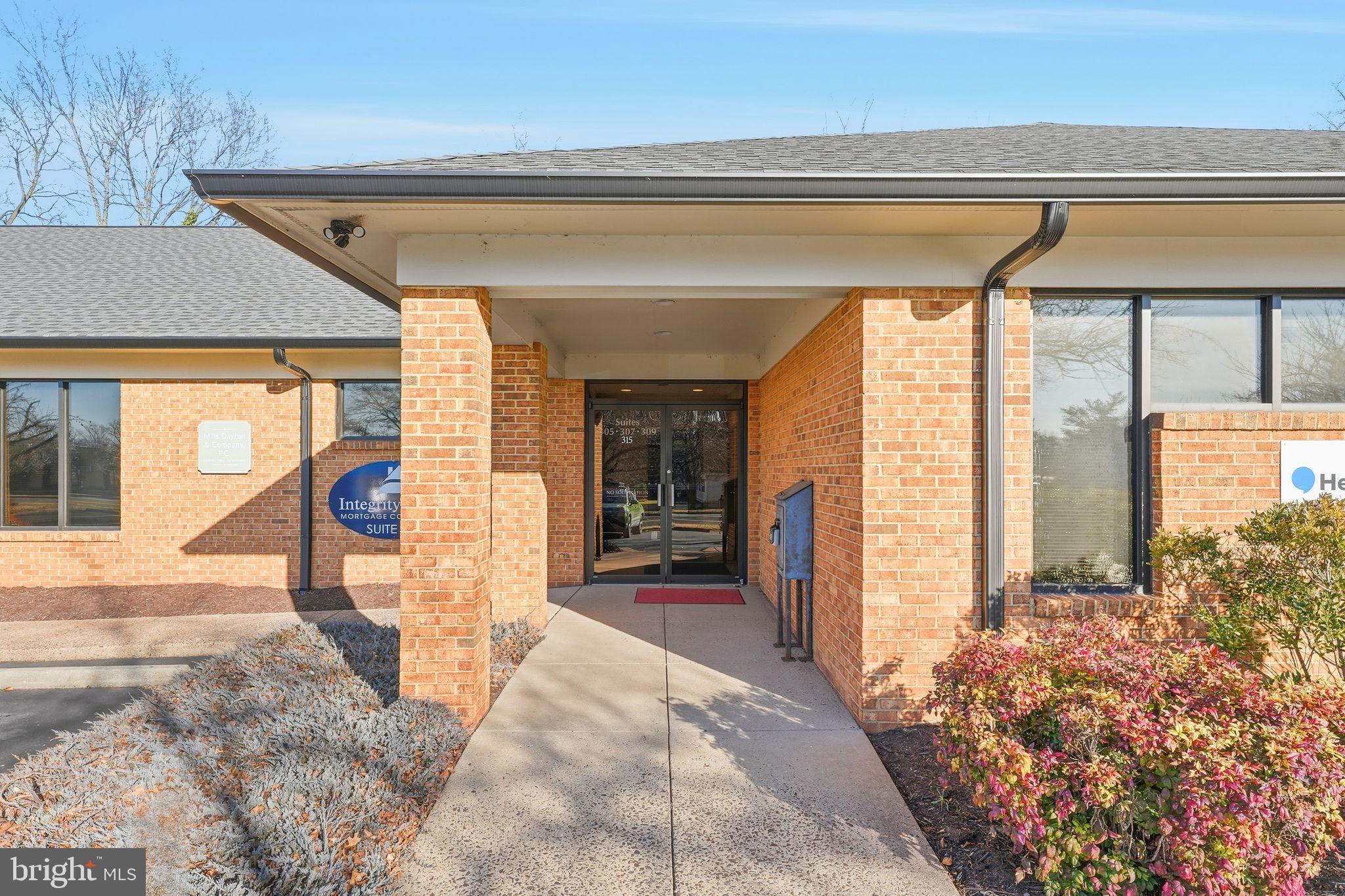 700 SOUTHRIDGE PARKWAY 307