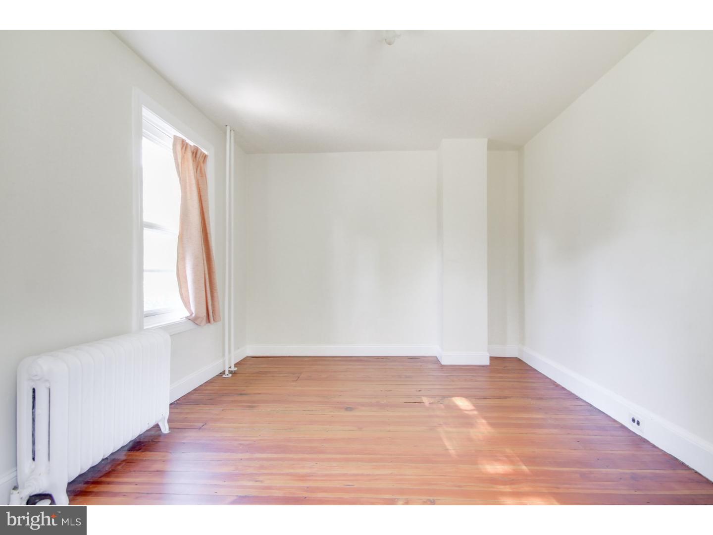 BLUE BELL HILL - Residential