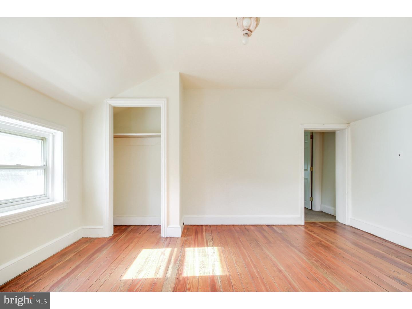 BLUE BELL HILL - Residential